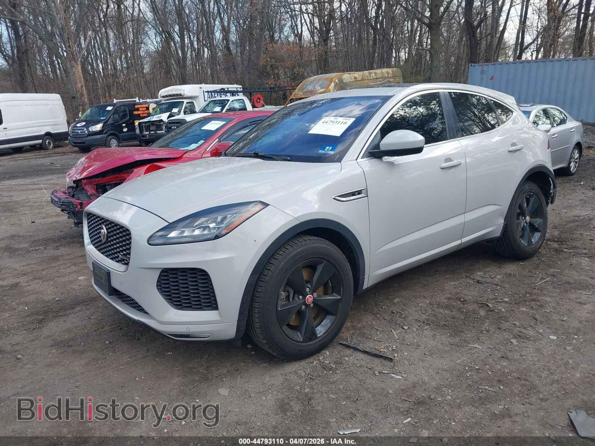 2018 JAGUAR E-PACE - VIN: SADFT2GX8J1Z12794 - Photo 2