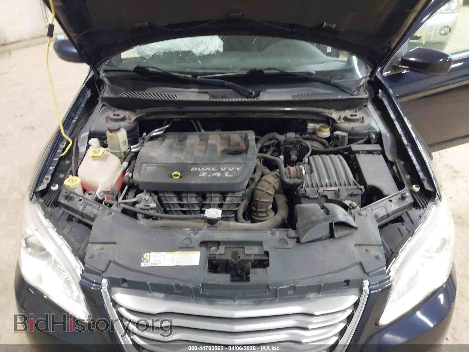 2011 CHRYSLER 200 - VIN: 1C3BC1FB8BN537885 - Фото 10