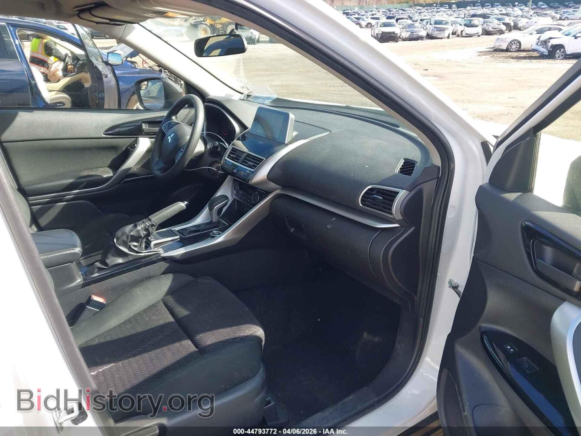 2019 MITSUBISHI ECLIPSE CROSS - VIN: JA4AT4AA9KZ019908 - Photo 5