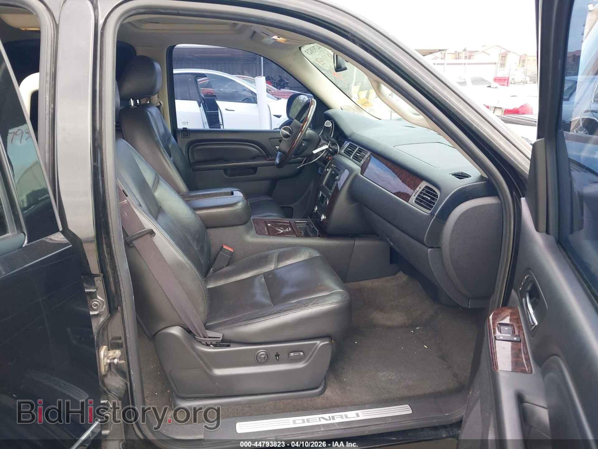 2011 GMC YUKON - VIN: 1GKS1EEF7BR328888 - Фото 5