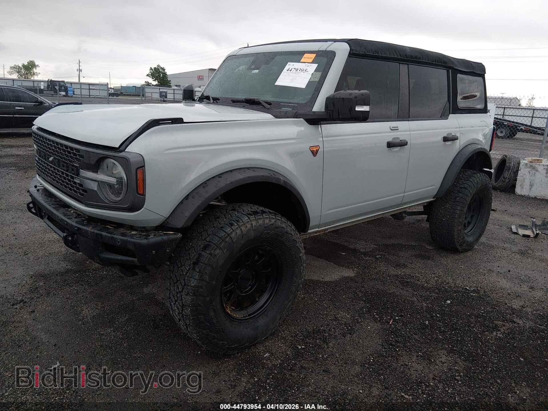 2023 FORD BRONCO - VIN: 1FMEE5DPXPLB38080 - Фото 2