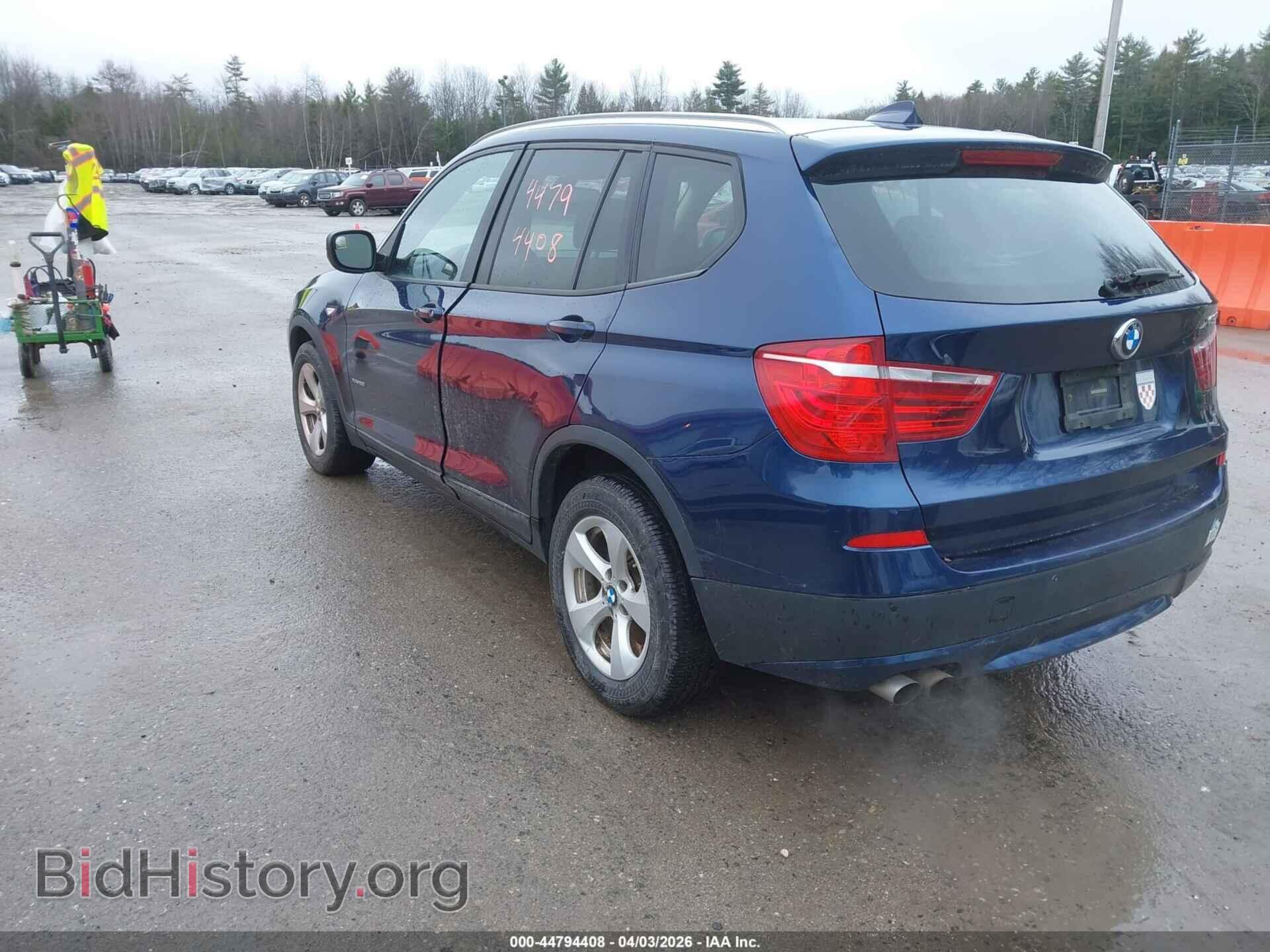 2011 BMW X3 - VIN: 5UXWX5C50BL710526 - Фото 3