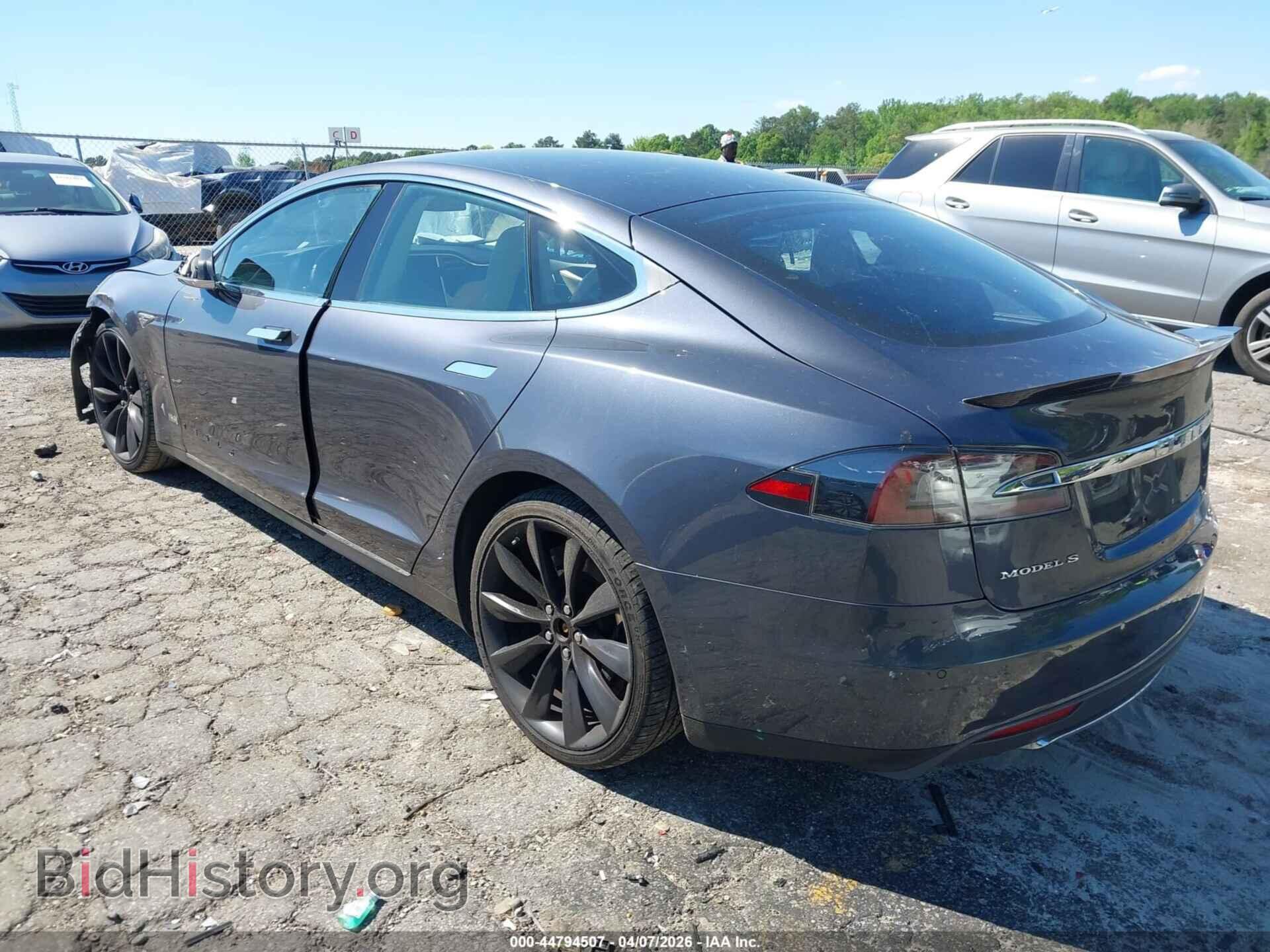 2014 TESLA MODEL S - VIN: 5YJSA1S16EFP61724 - Фото 3