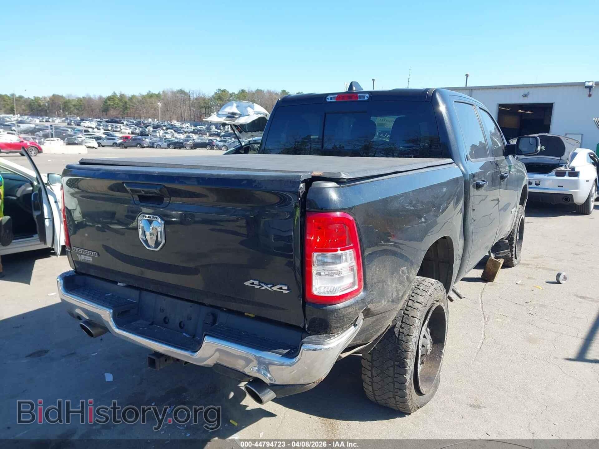 2021 RAM 1500 - VIN: 1C6SRFFT6MN566182 - Фото 4