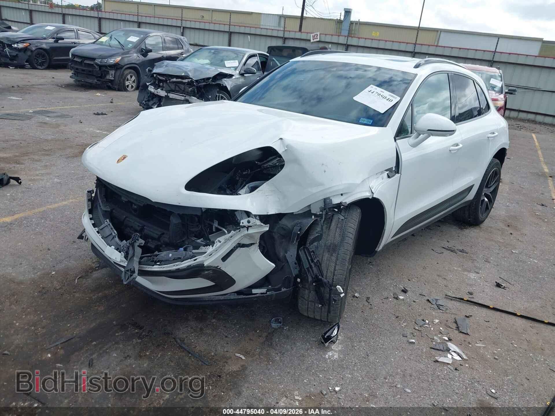 2023 PORSCHE MACAN - VIN: WP1AA2A54PLB21841 - Photo 2