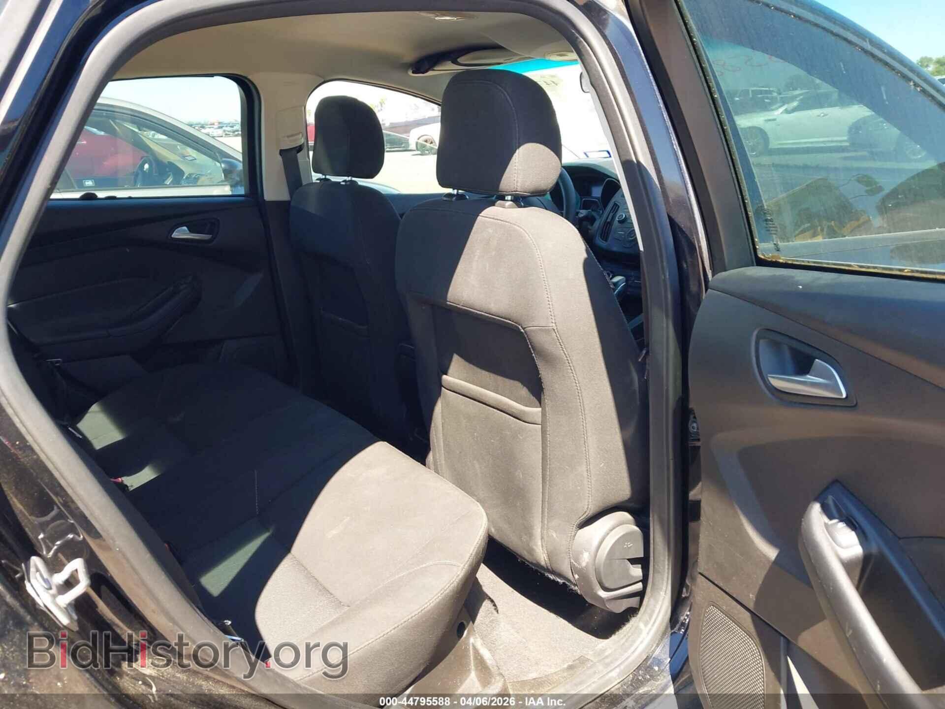 2016 FORD FOCUS - VIN: 1FADP3F2XGL285697 - Фото 8