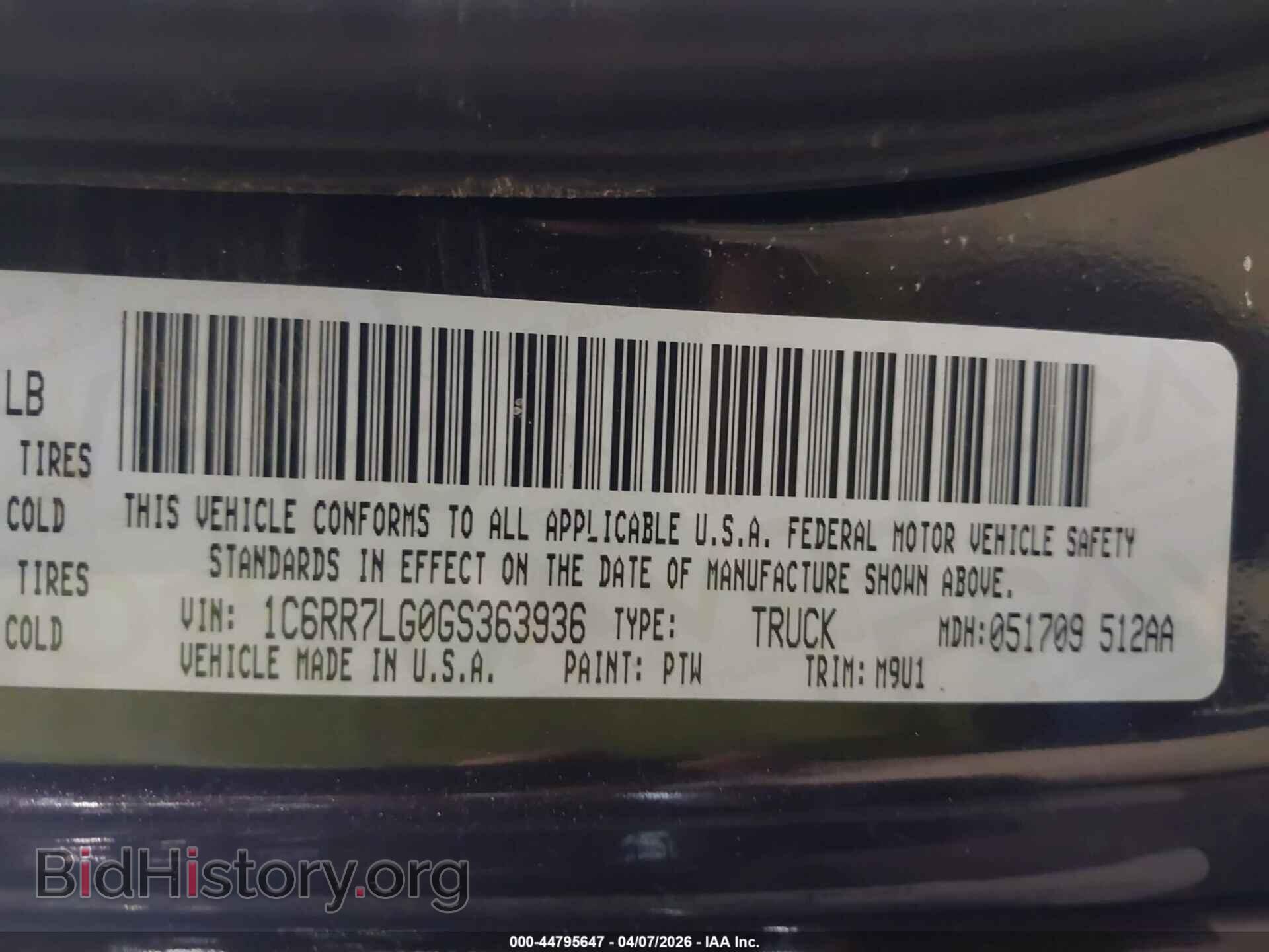 2016 RAM 1500 - VIN: 1C6RR7LG0GS363936 - Фото 9