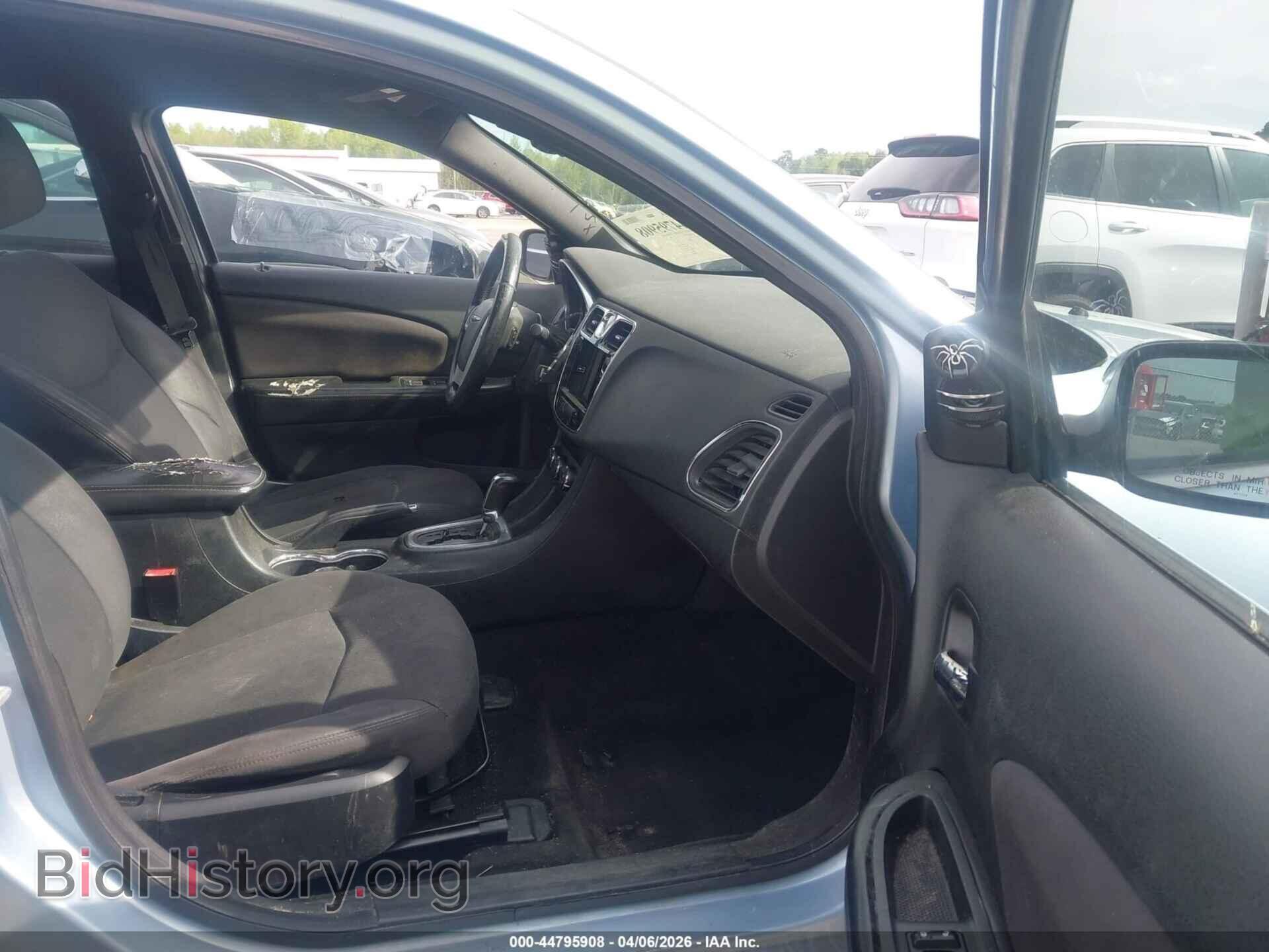 2013 CHRYSLER 200 - VIN: 1C3CCBBB1DN656607 - Photo 5