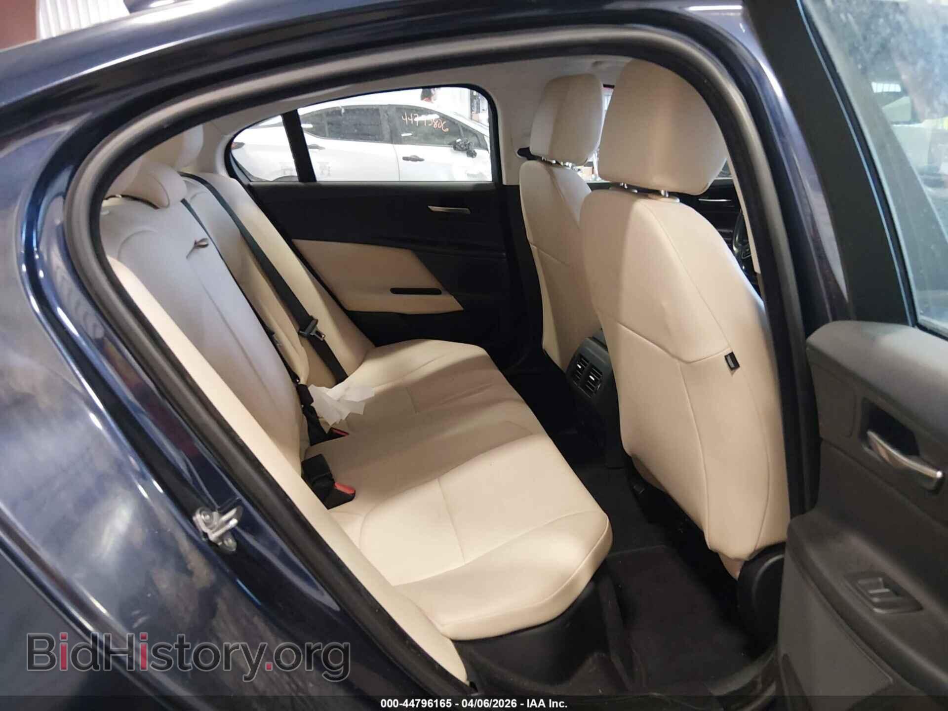2017 JAGUAR XE - VIN: SAJAR4BG4HA976477 - Фото 8