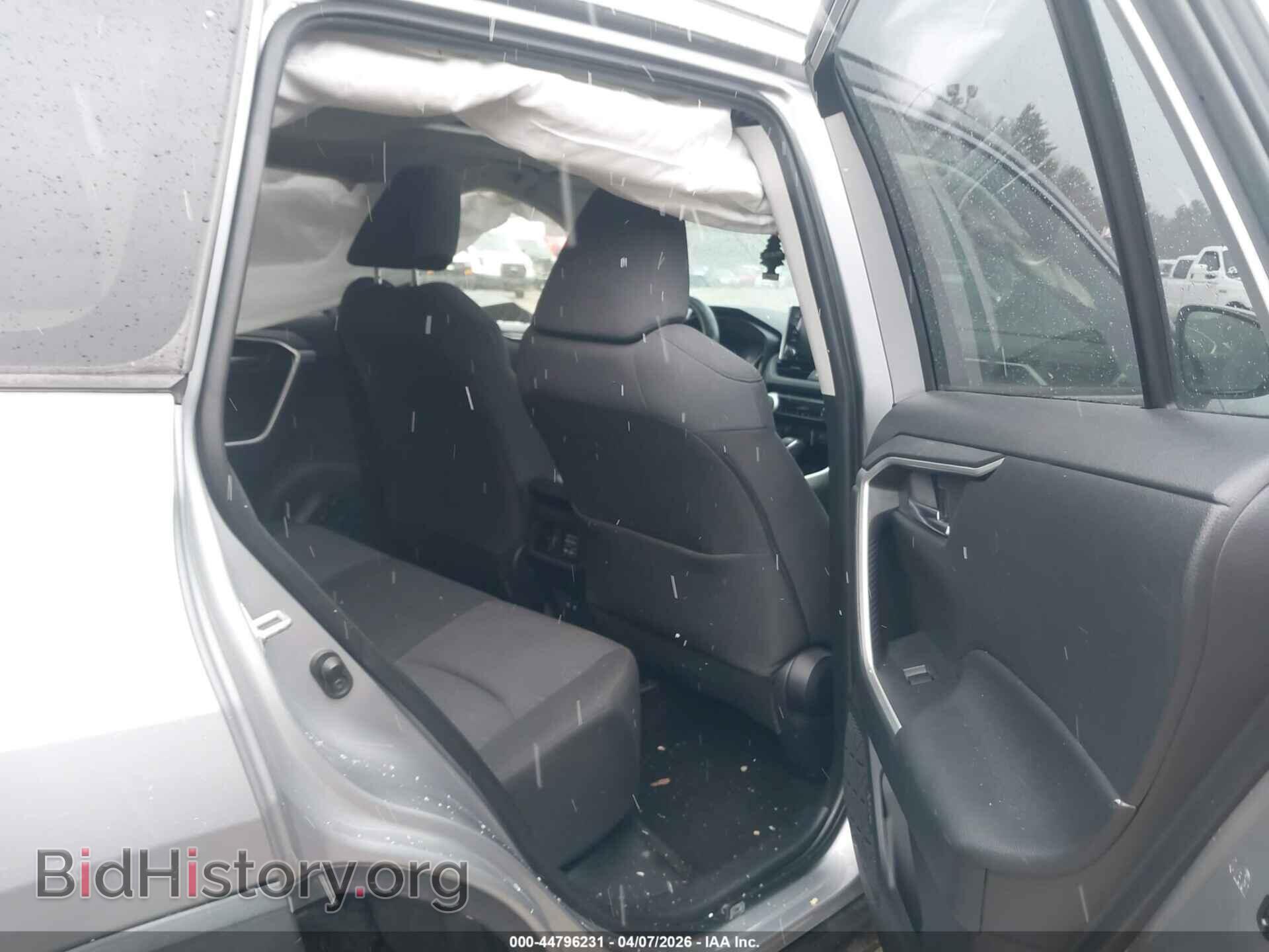 2019 TOYOTA RAV4 - VIN: JTMP1RFV4KD512391 - Фото 8