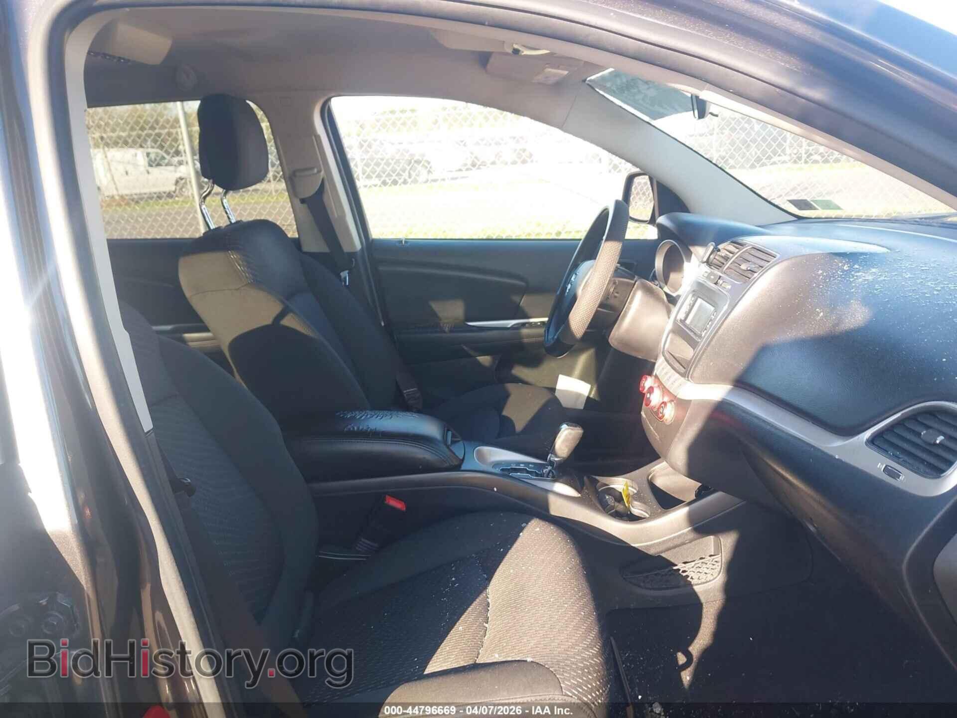 2017 DODGE JOURNEY - VIN: 3C4PDCBG1HT522942 - Фото 5