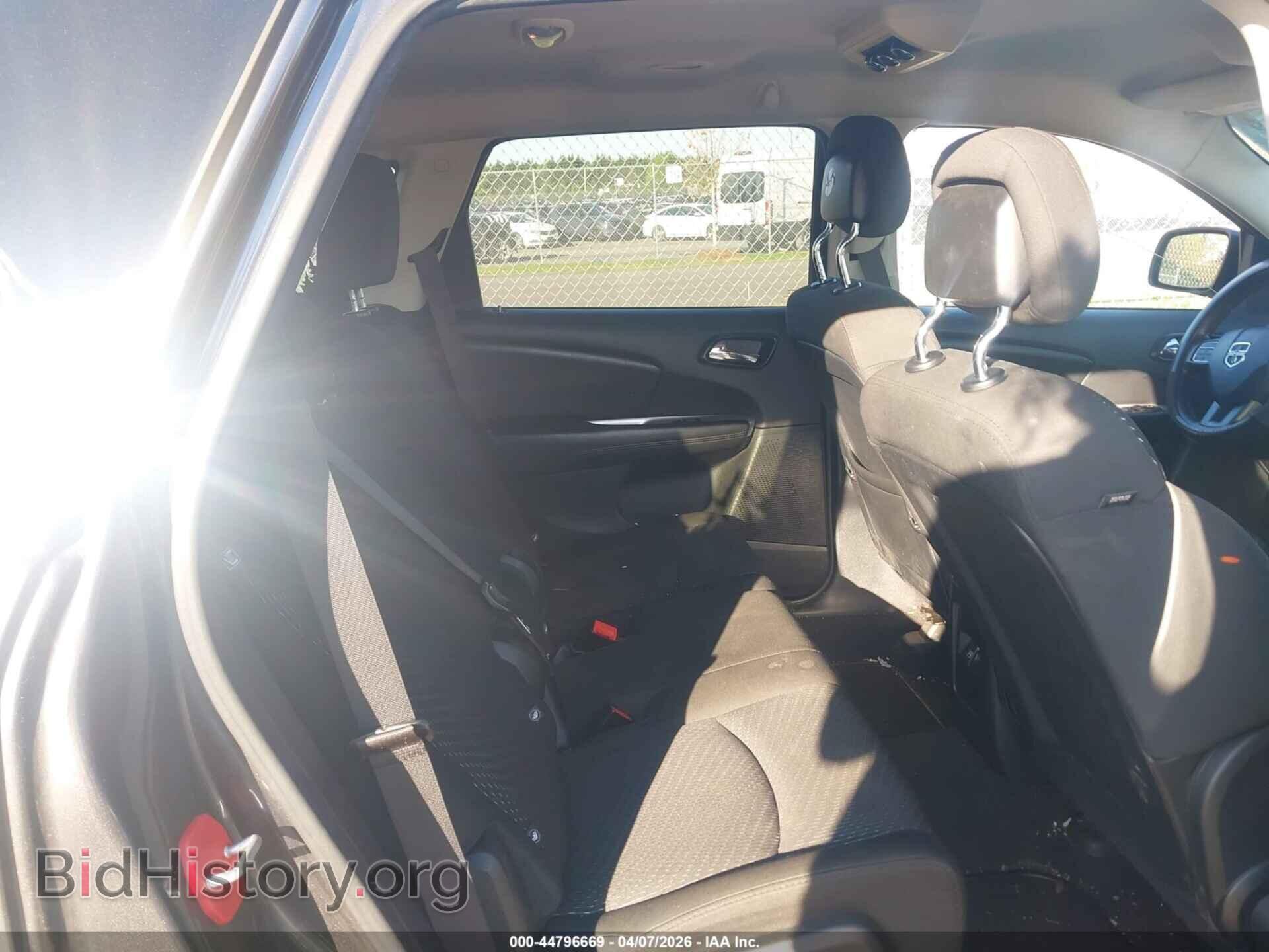 2017 DODGE JOURNEY - VIN: 3C4PDCBG1HT522942 - Фото 8