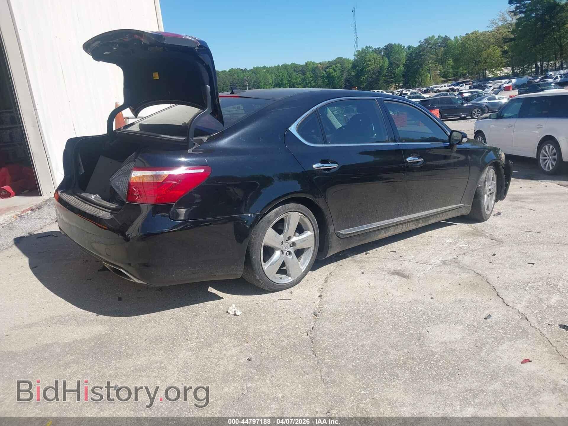 2010 LEXUS LS 460 - VIN: JTHGL1EF3A5039483 - Photo 4