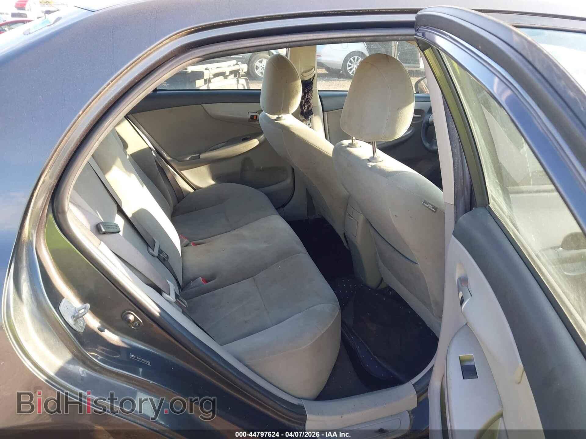 2011 TOYOTA COROLLA - VIN: 2T1BU4EE4BC632856 - Фото 8