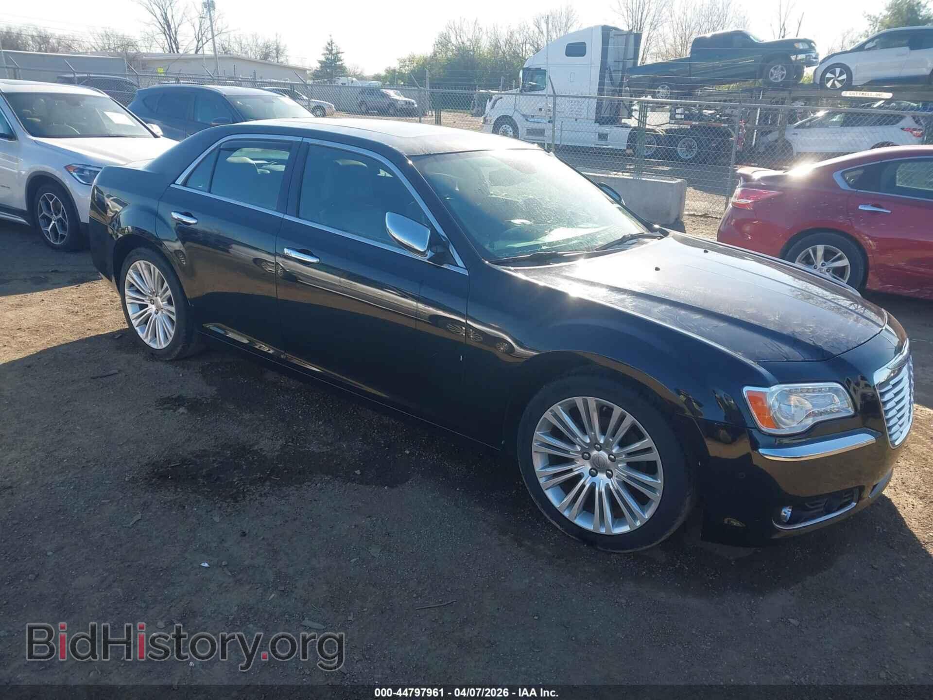Фотография 2C3CCAEGXEH380942 - CHRYSLER 300C 2014