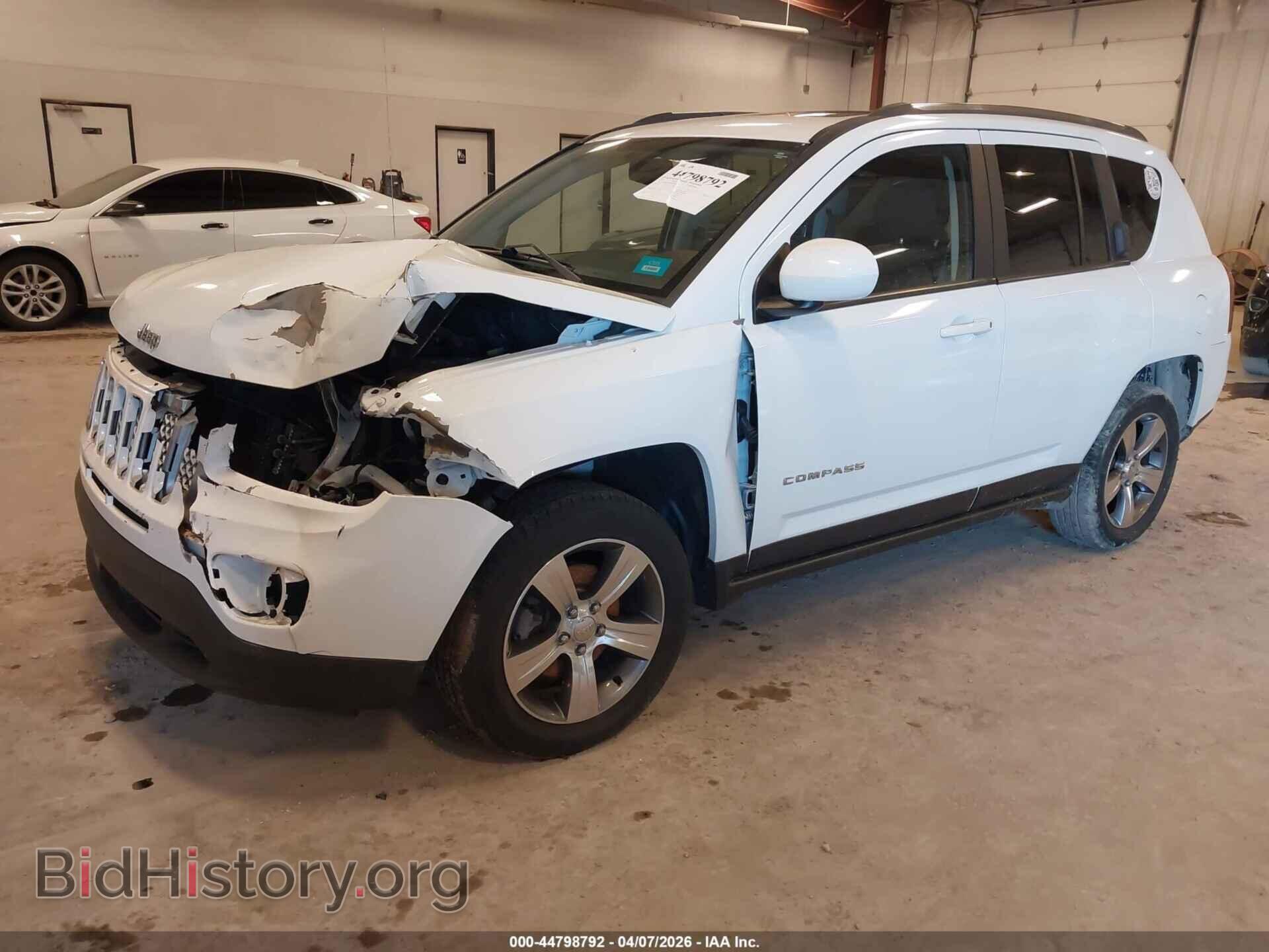 2017 JEEP COMPASS - VIN: 1C4NJCEB0HD189638 - Фото 2