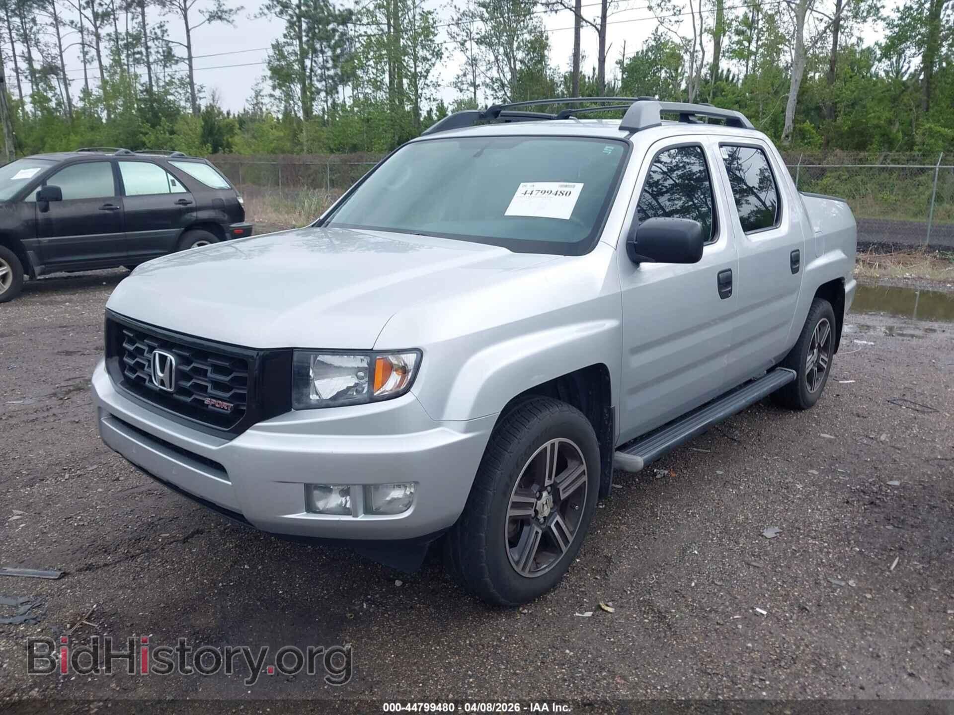 2013 HONDA RIDGELINE - VIN: 5FPYK1F7XDB016096 - Фото 2