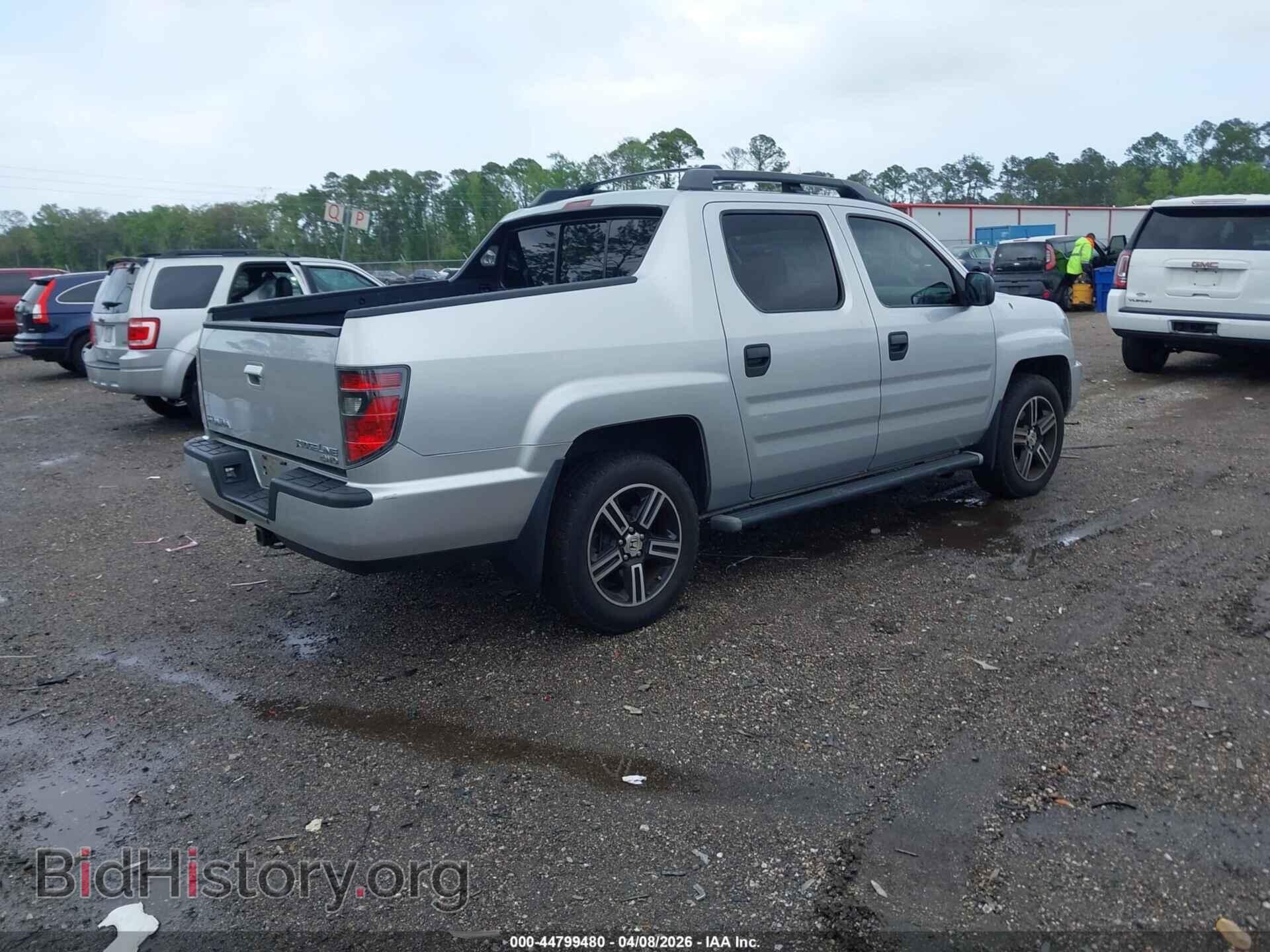 2013 HONDA RIDGELINE - VIN: 5FPYK1F7XDB016096 - Фото 4
