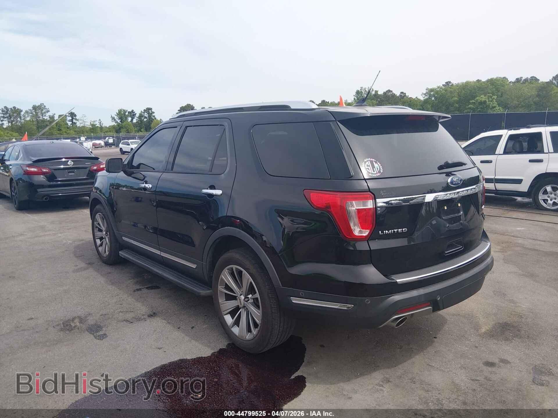 2018 FORD EXPLORER - VIN: 1FM5K8F88JGB70204 - Фото 3