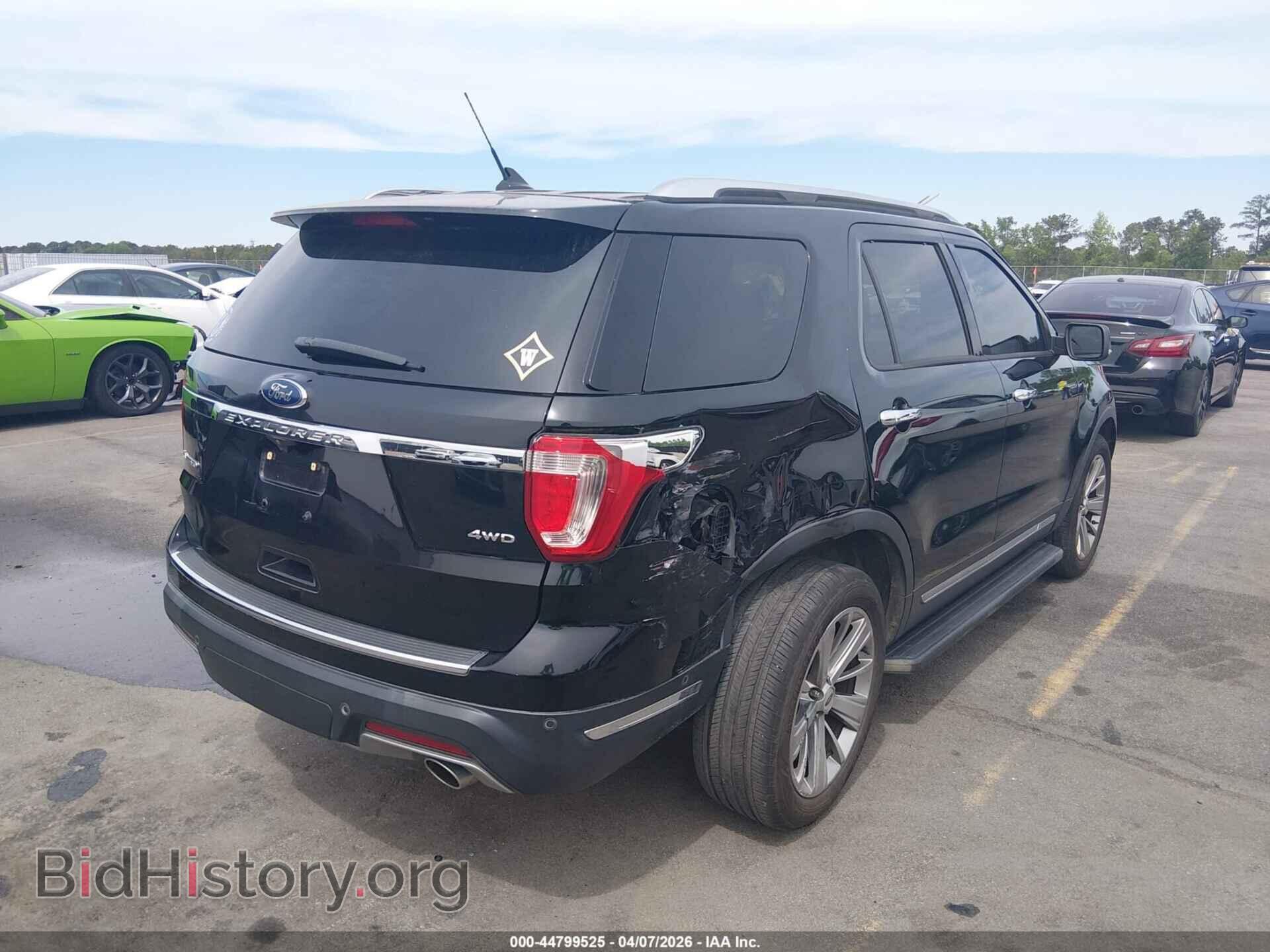 2018 FORD EXPLORER - VIN: 1FM5K8F88JGB70204 - Фото 4