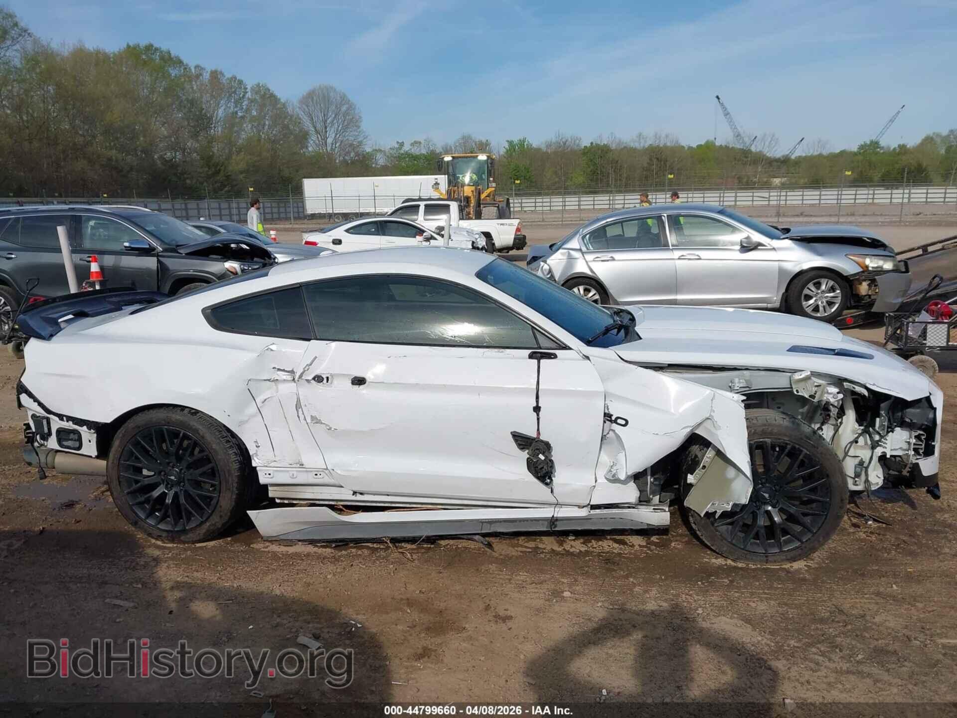 2016 FORD MUSTANG - VIN: 1FA6P8CF8G5206044 - Фото 13