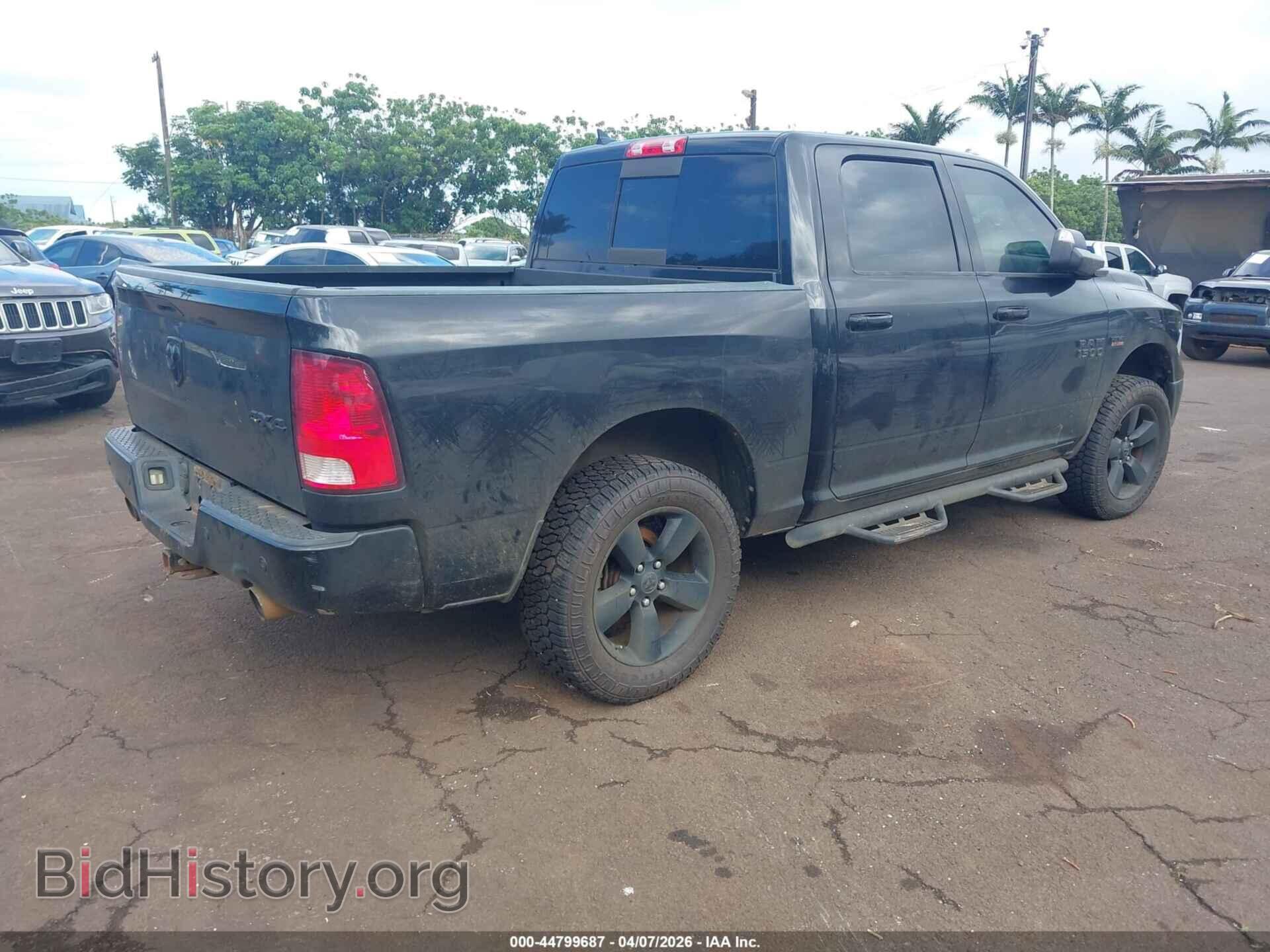 2018 RAM 1500 - VIN: 1C6RR7LT0JS248693 - Photo 4