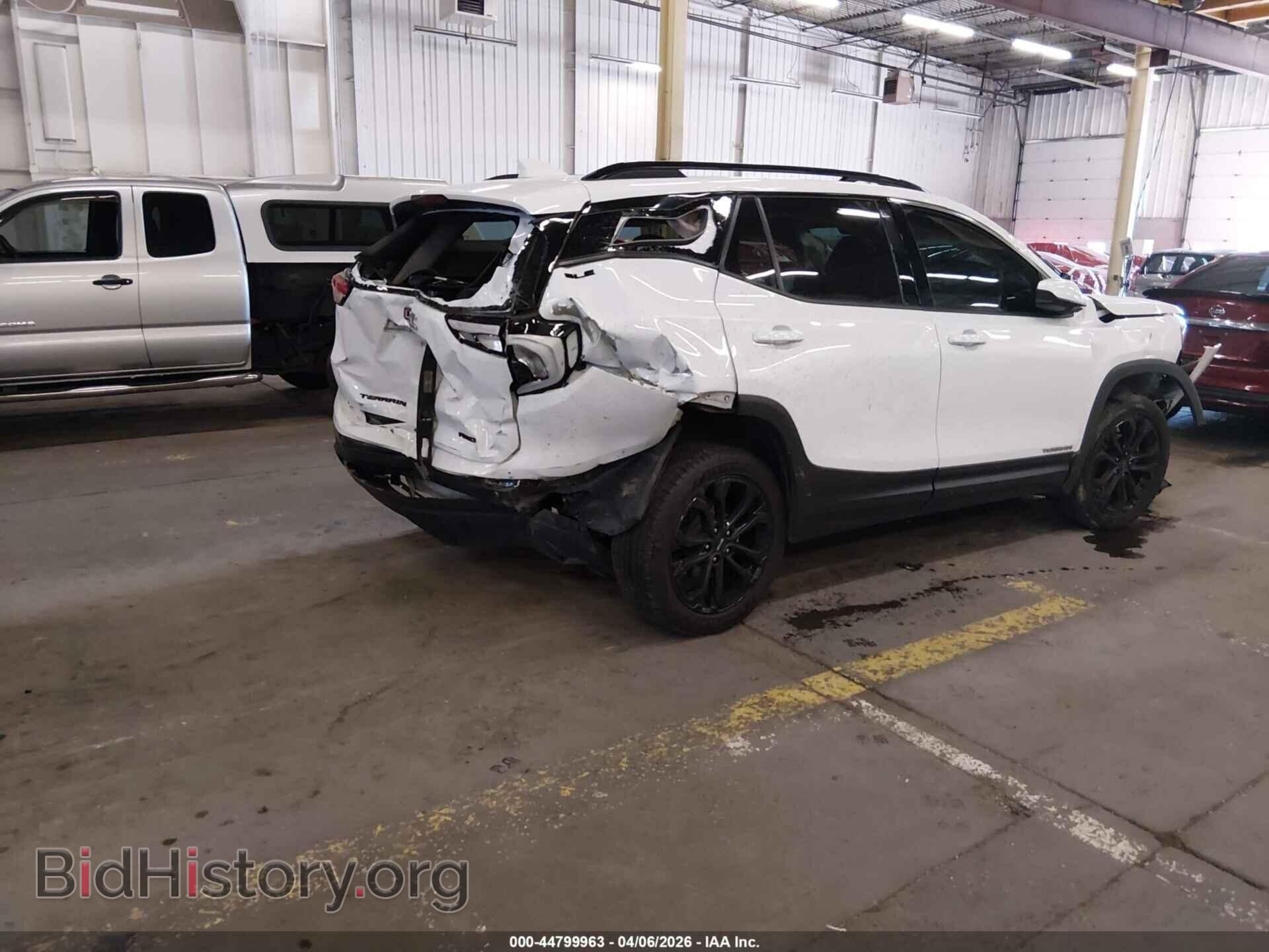 2020 GMC TERRAIN - VIN: 3GKALTEV4LL289431 - Photo 4