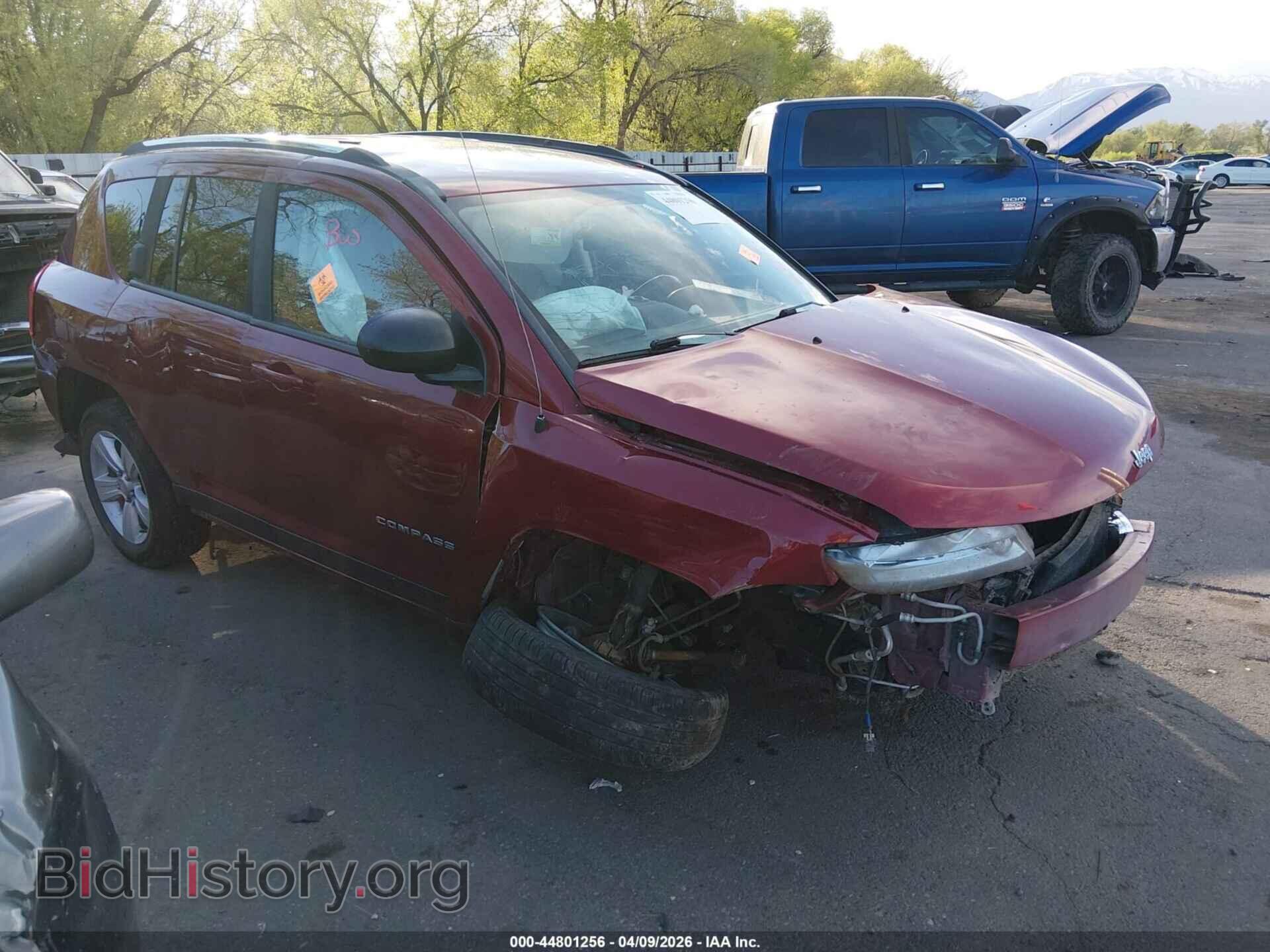 Photo 1C4NJDBB7DD207587 - JEEP COMPASS 2013