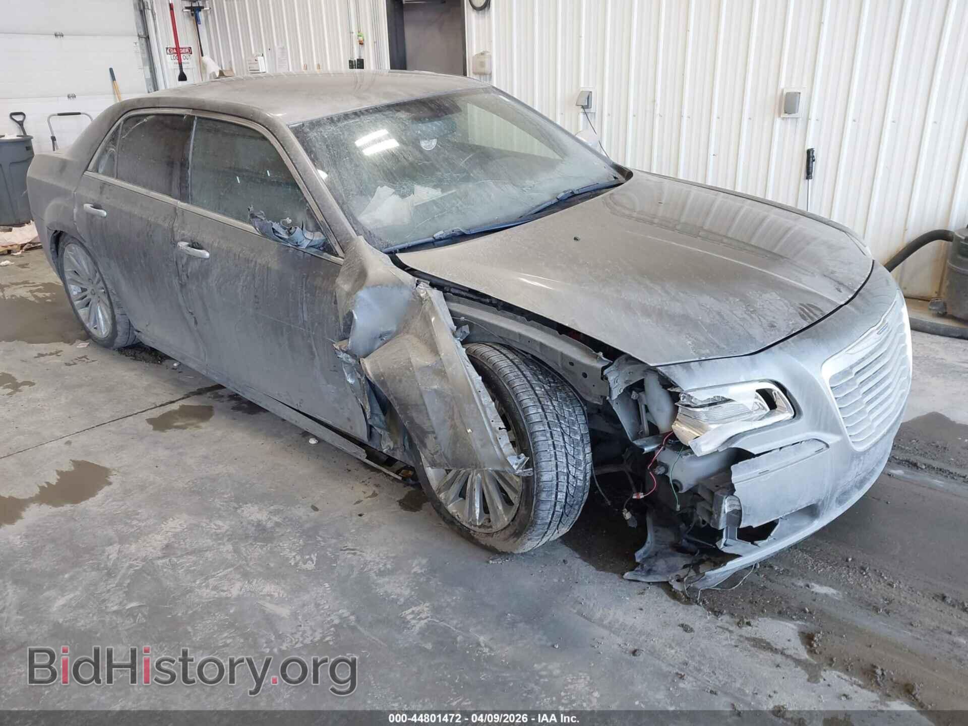 Фотография 2C3CCACG1CH274492 - CHRYSLER 300 2012