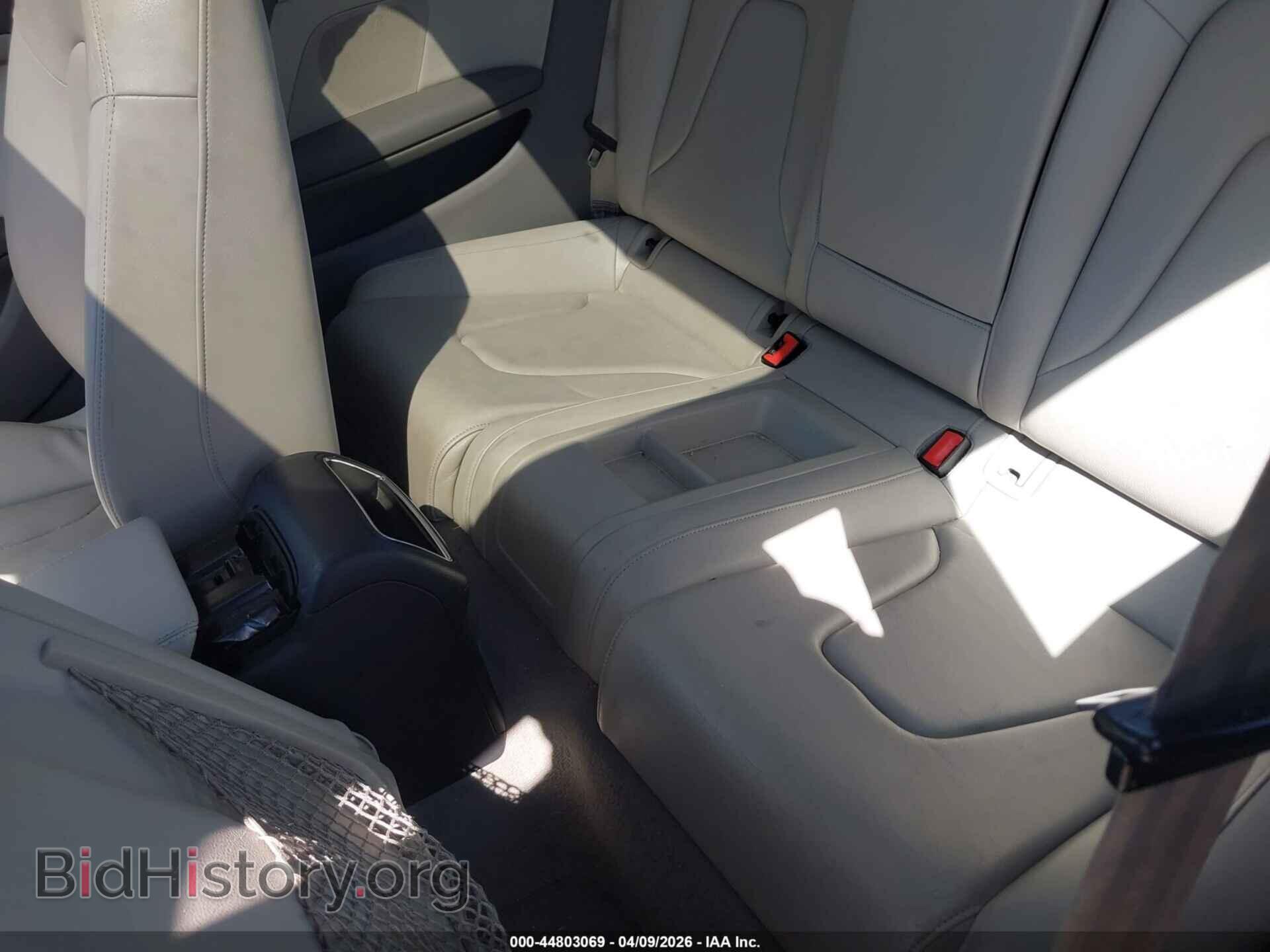 2011 AUDI A5 - VIN: WAUGFAFR5BA045809 - Фото 8