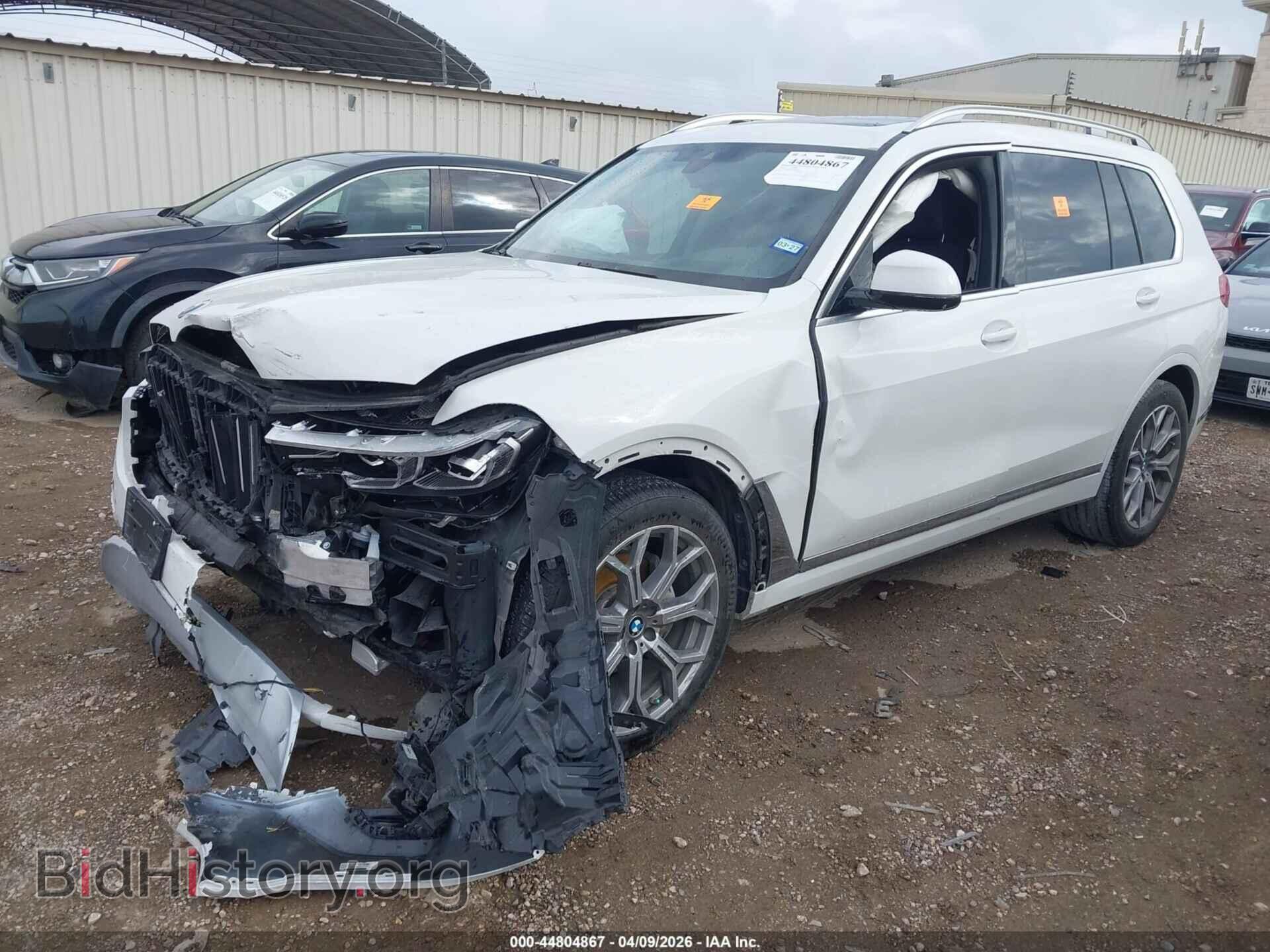 2019 BMW X7 - VIN: 5UXCW2C53KL084586 - Фото 2