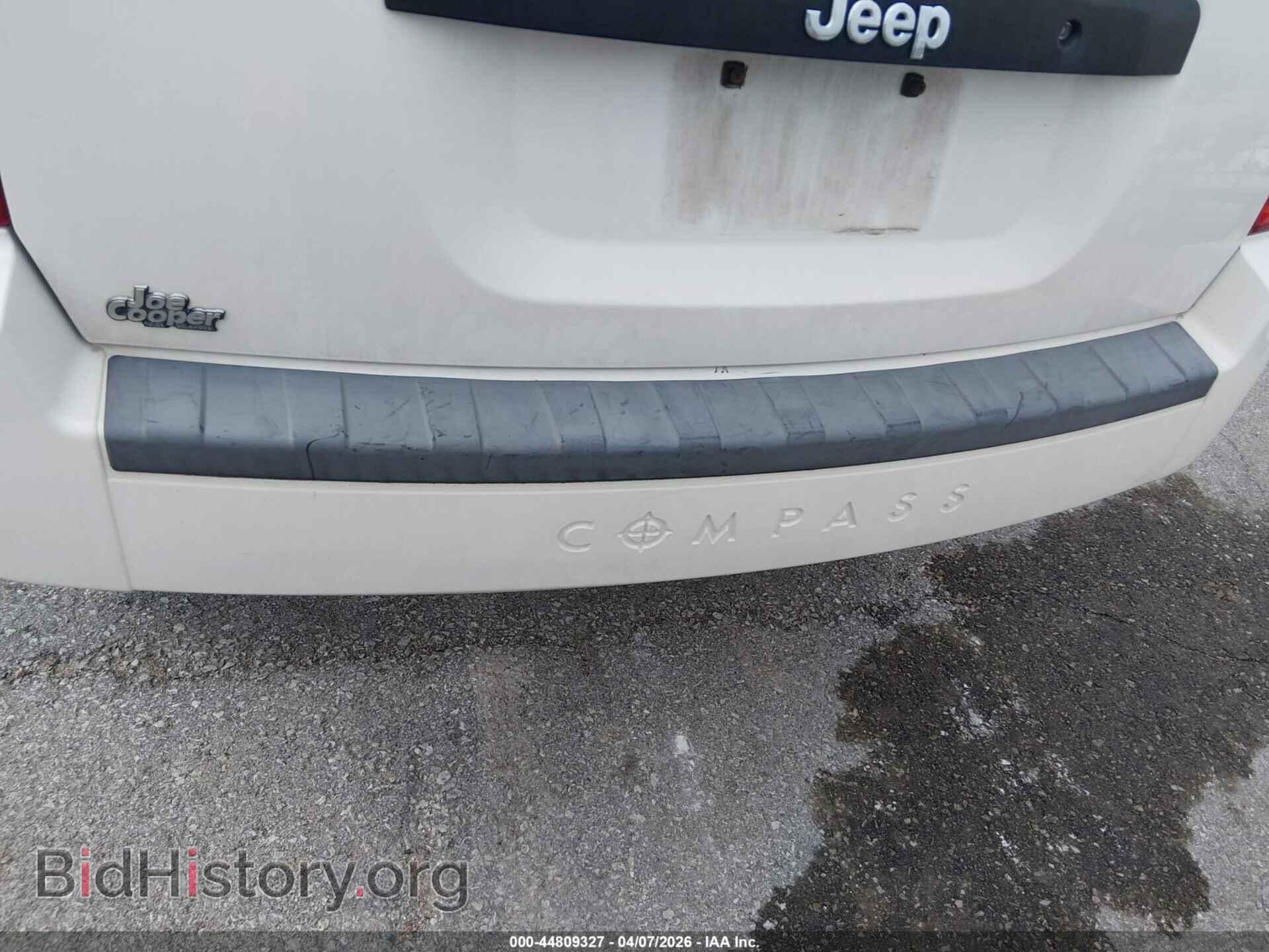 2010 JEEP COMPASS - VIN: 1J4NT4FB2AD558336 - Фото 6