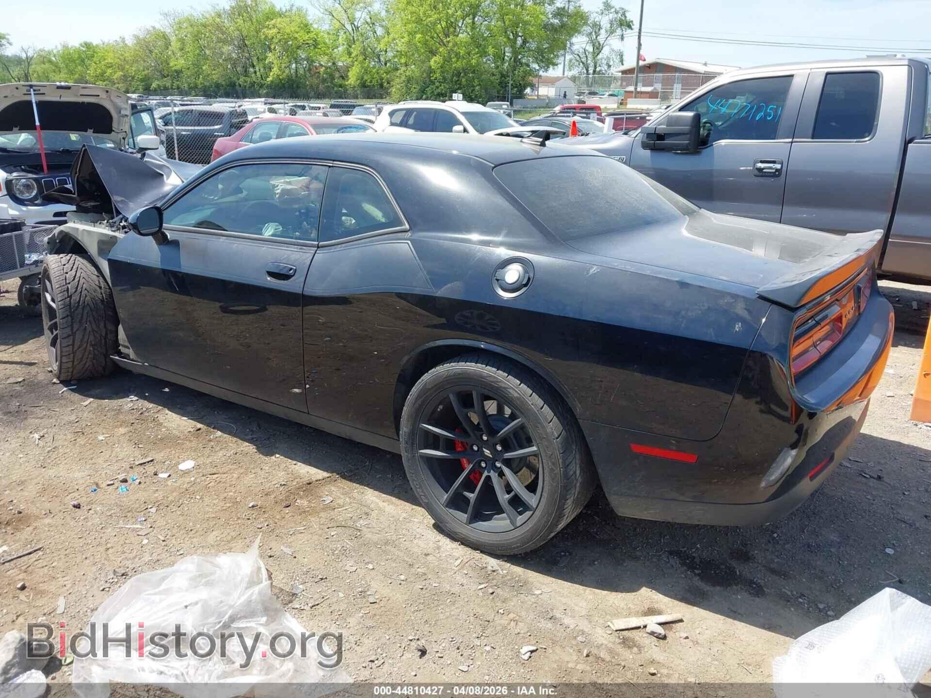 2018 DODGE CHALLENGER - VIN: 2C3CDZFJ5JH124174 - Фото 3