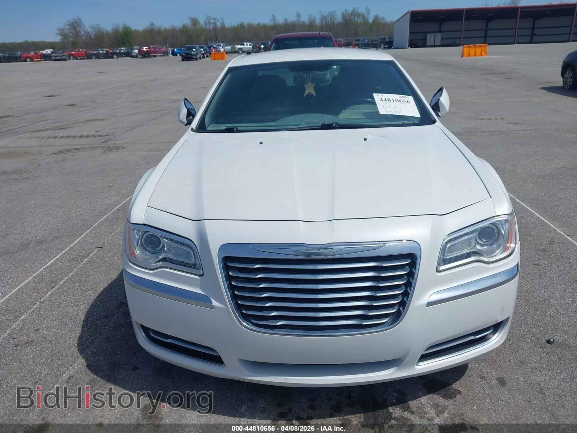 2013 CHRYSLER 300 - VIN: 2C3CCAAG2DH599124 - Фото 6