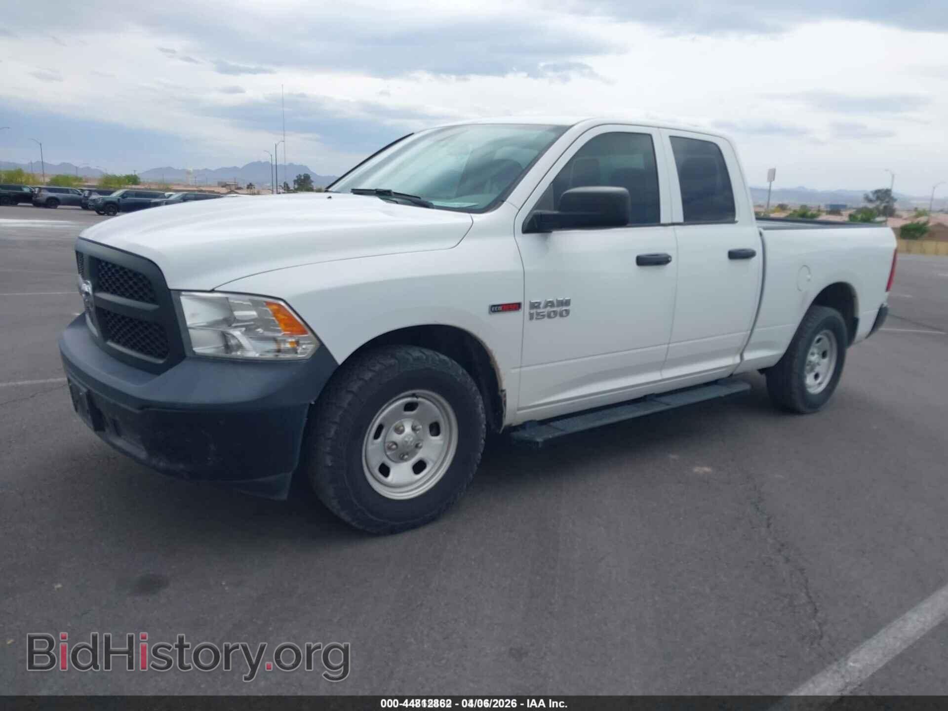 2016 RAM 1500 - VIN: 1C6RR6FM2GS375582 - Фото 2