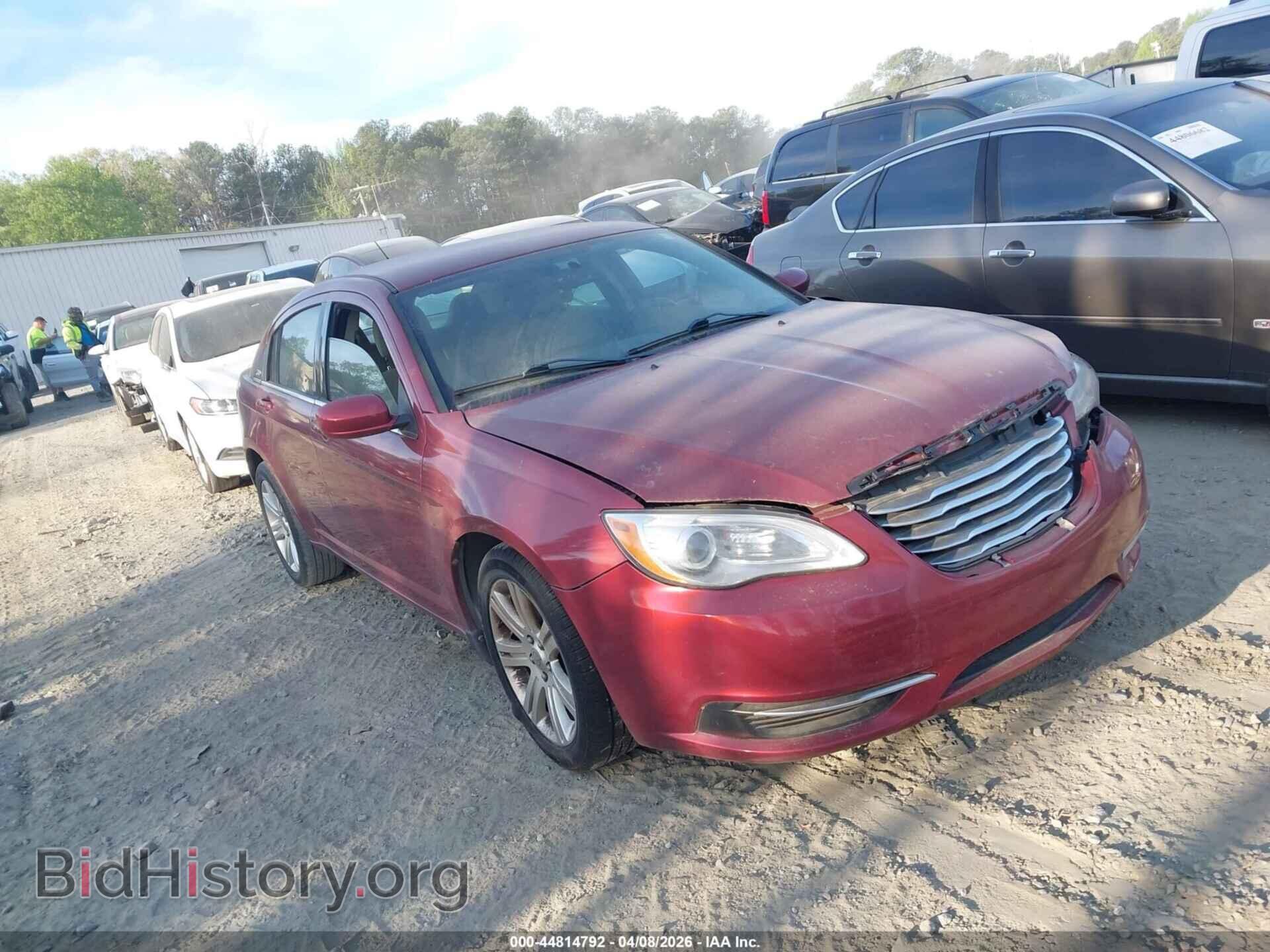Фотография 1C3CCBBB4DN501484 - CHRYSLER 200 2013