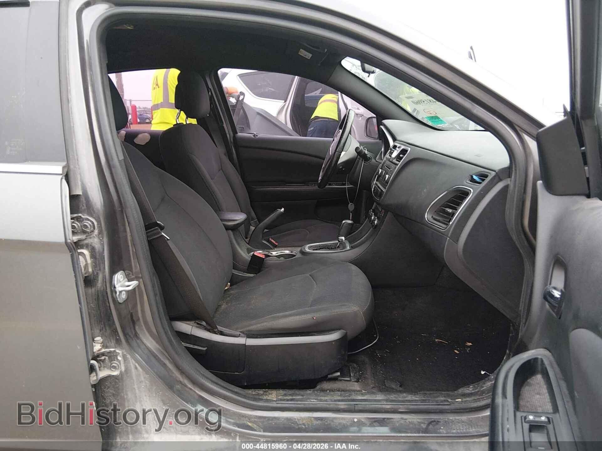 2014 CHRYSLER 200 - VIN: 1C3CCBBB7EN191641 - Фото 5