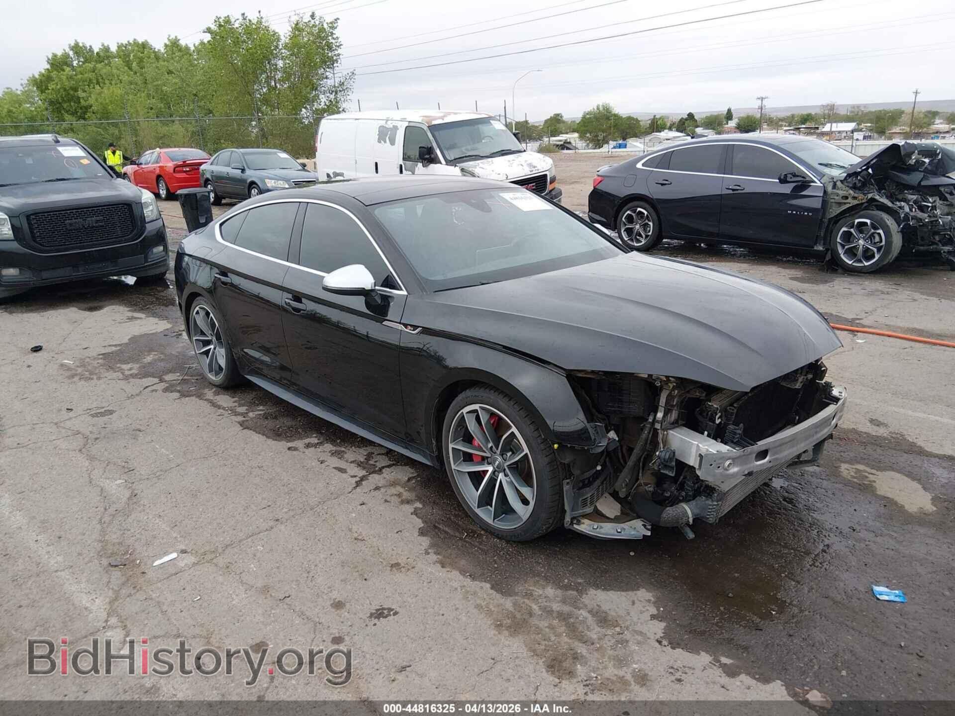 Фотография WAUB4CF56JA049133 - AUDI S5 2018