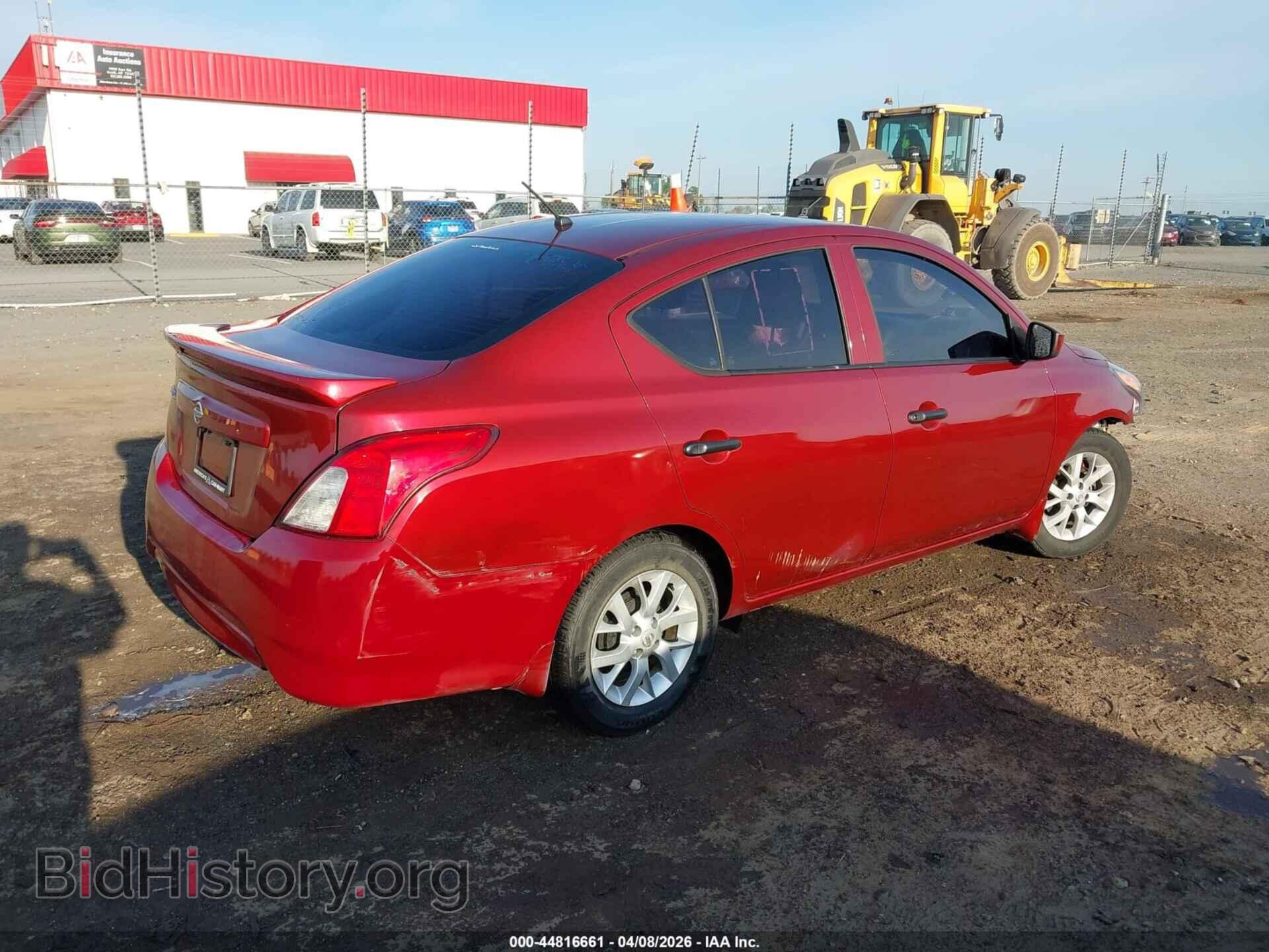 2018 NISSAN VERSA - VIN: 3N1CN7AP1JL855431 - Фото 4