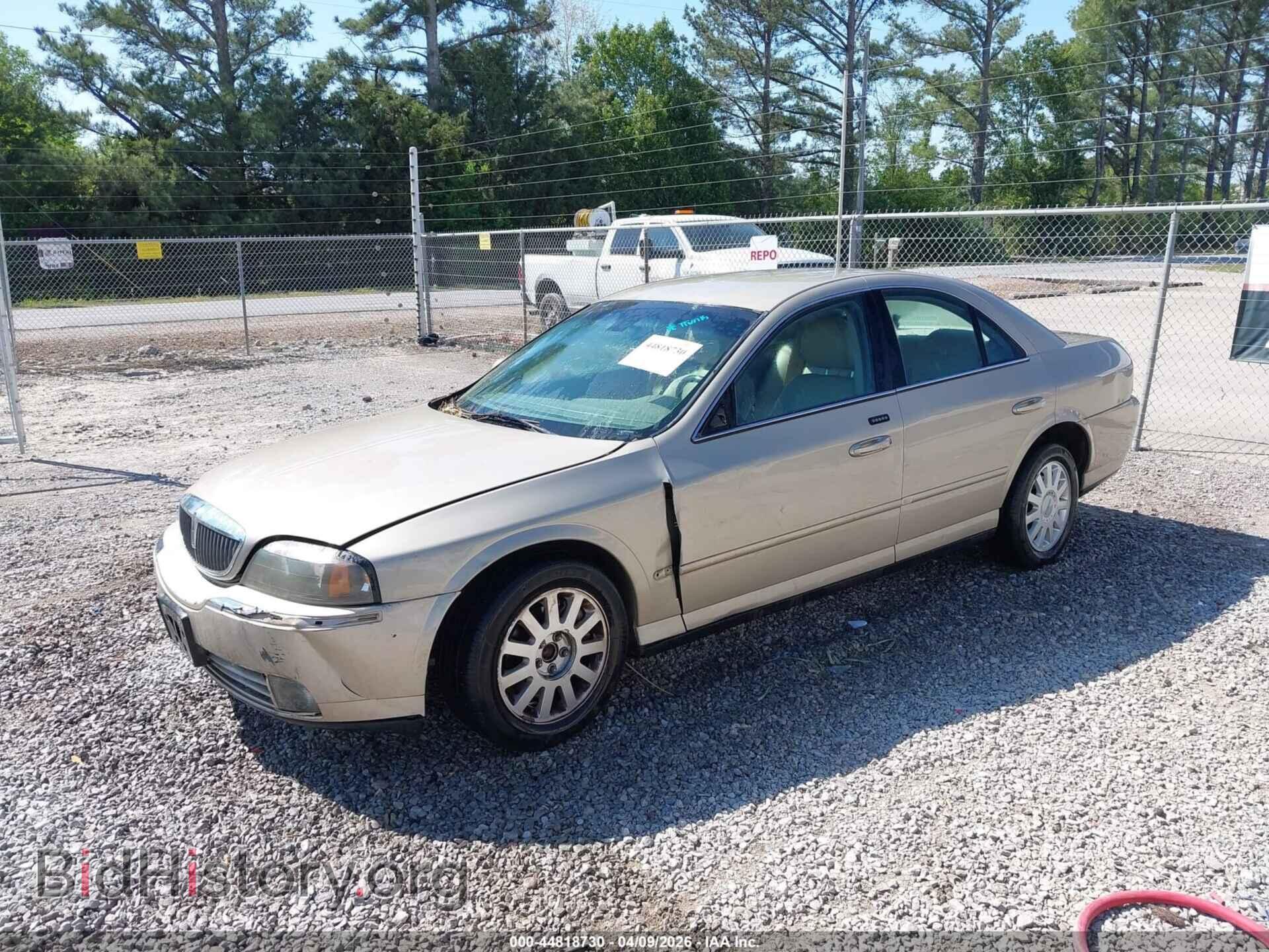 2005 LINCOLN LS - VIN: 1LNHM86S95Y621482 - Photo 2