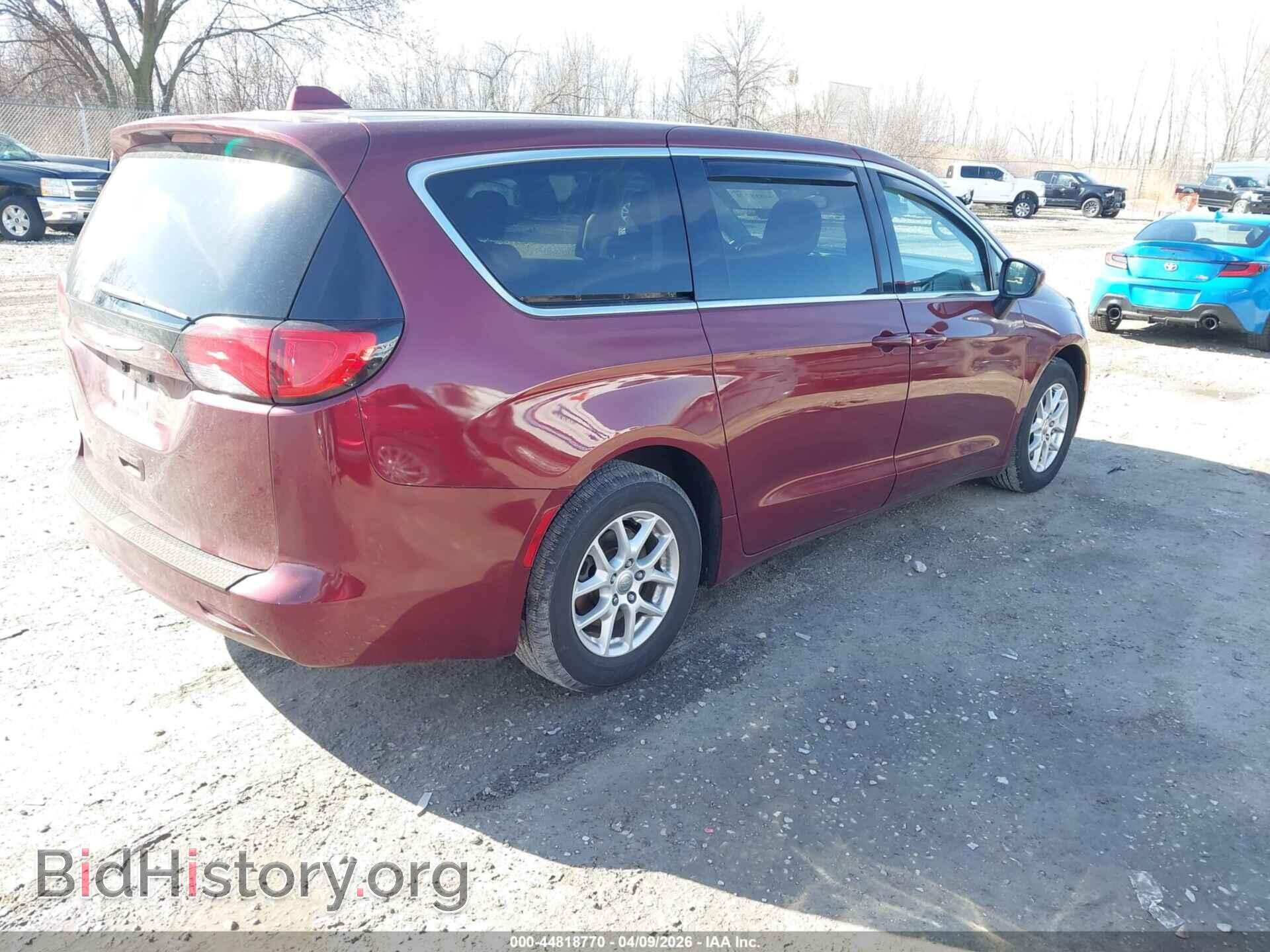 2017 CHRYSLER PACIFICA - VIN: 2C4RC1CG6HR611195 - Photo 4
