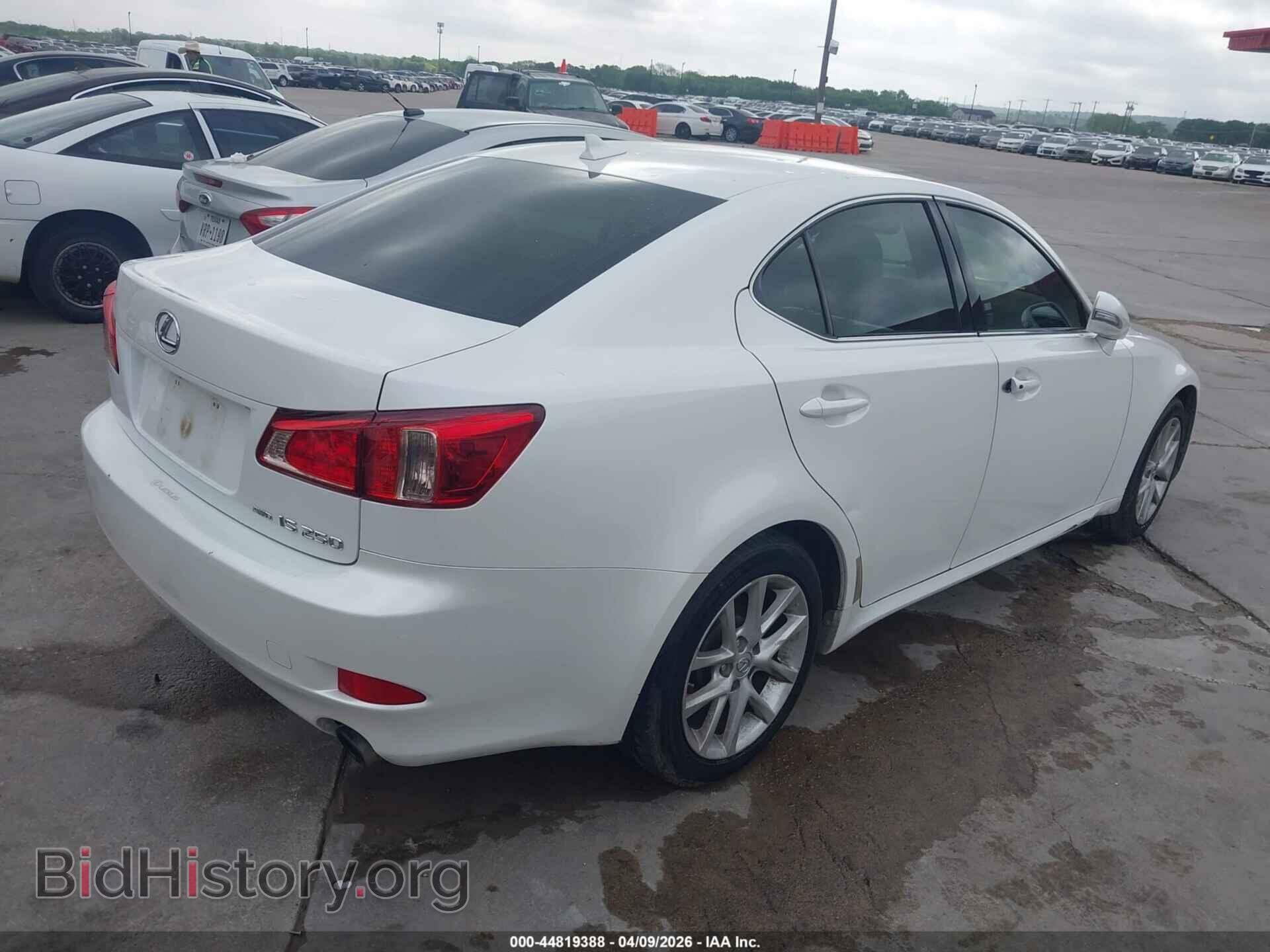 2013 LEXUS IS - VIN: JTHCF5C22D5061055 - Photo 4