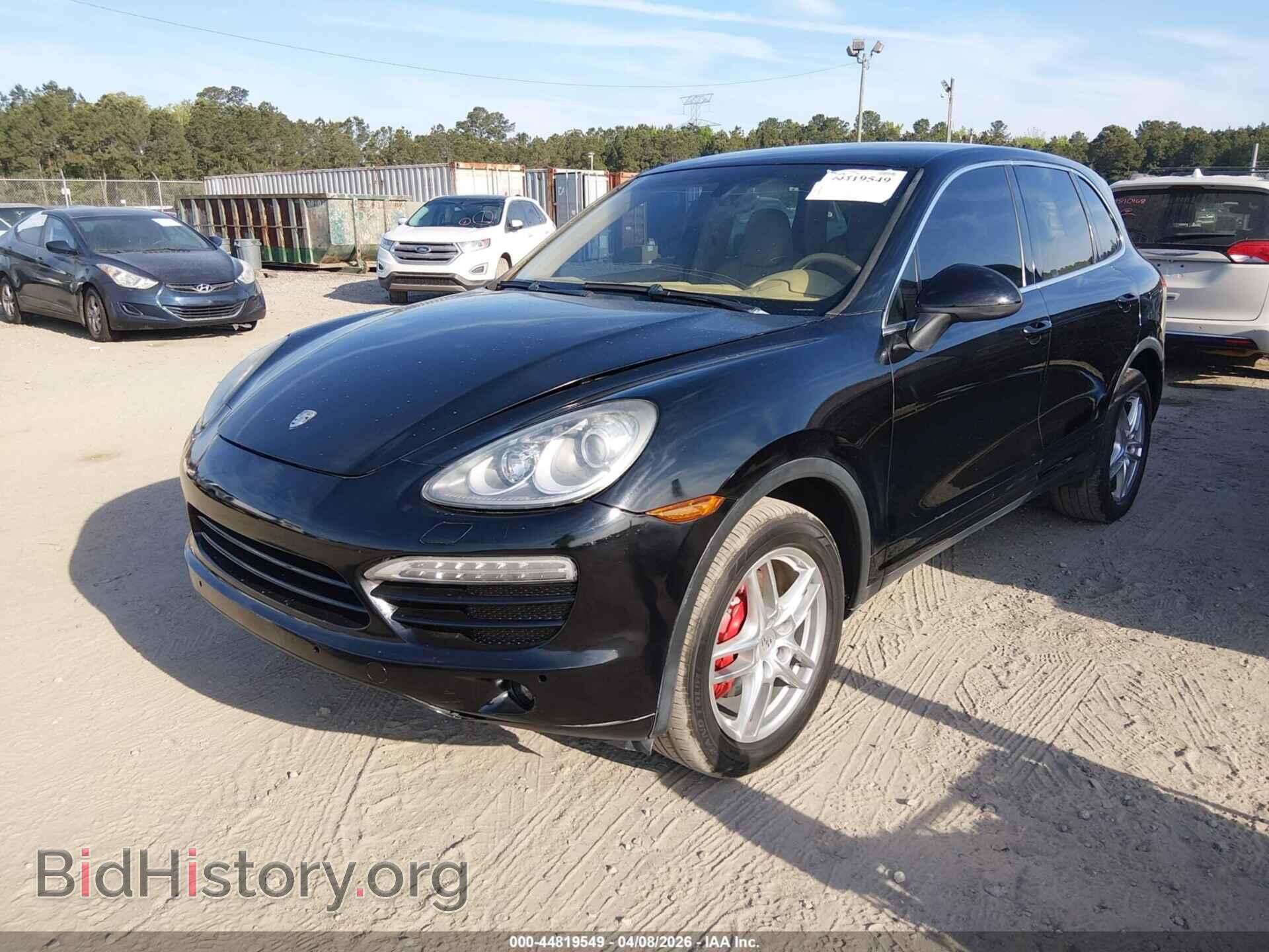 2011 PORSCHE CAYENNE - VIN: WP1AA2A25BLA08771 - Photo 2
