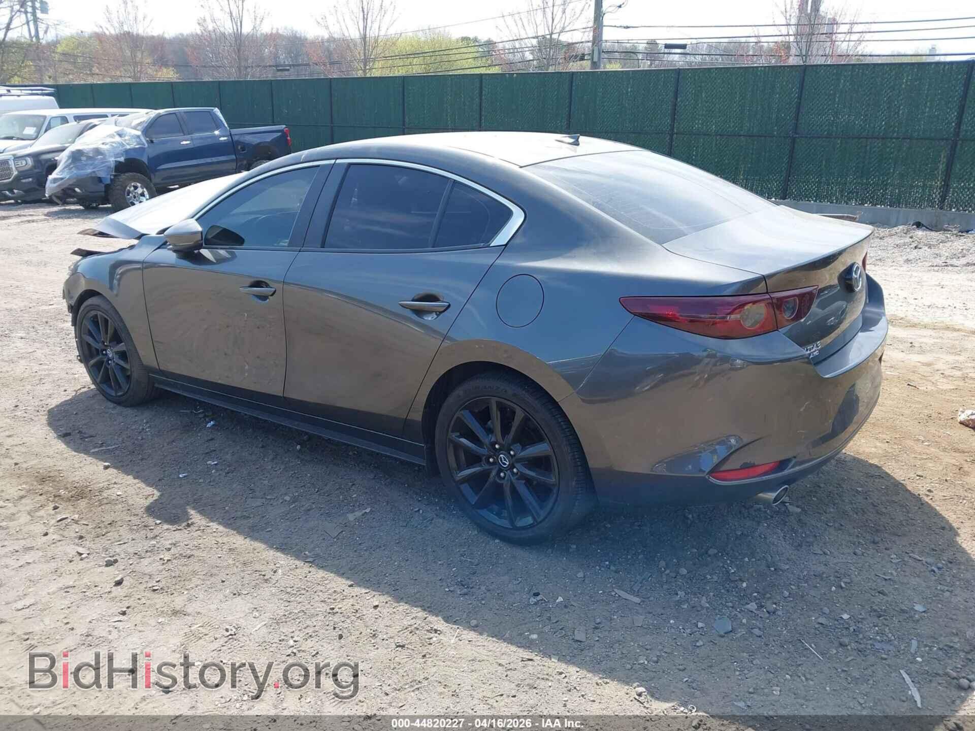 2019 MAZDA MAZDA3 - VIN: JM1BPBDMXK1132189 - Фото 3