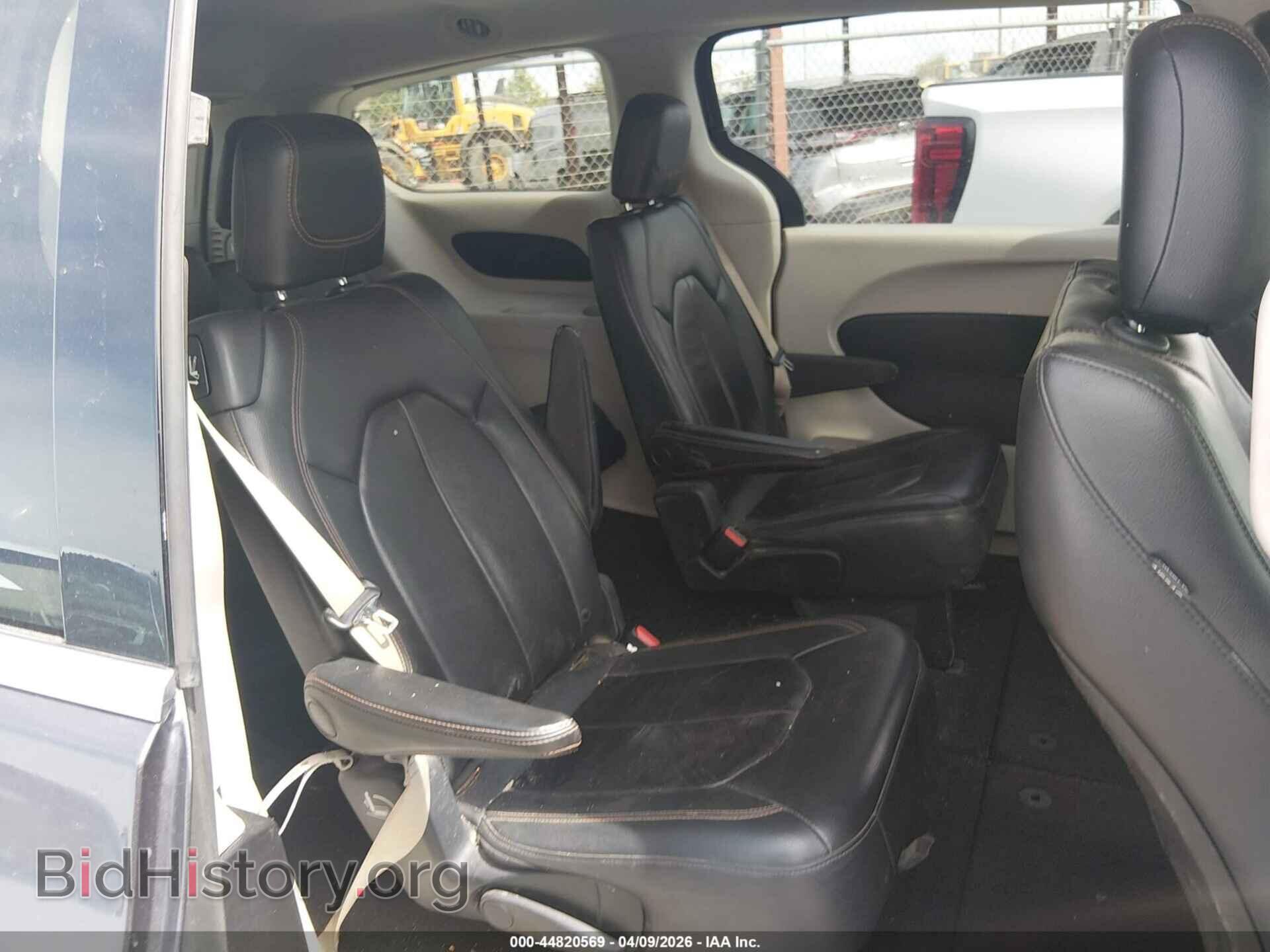 2017 CHRYSLER PACIFICA - VIN: 2C4RC1BGXHR516964 - Фото 8