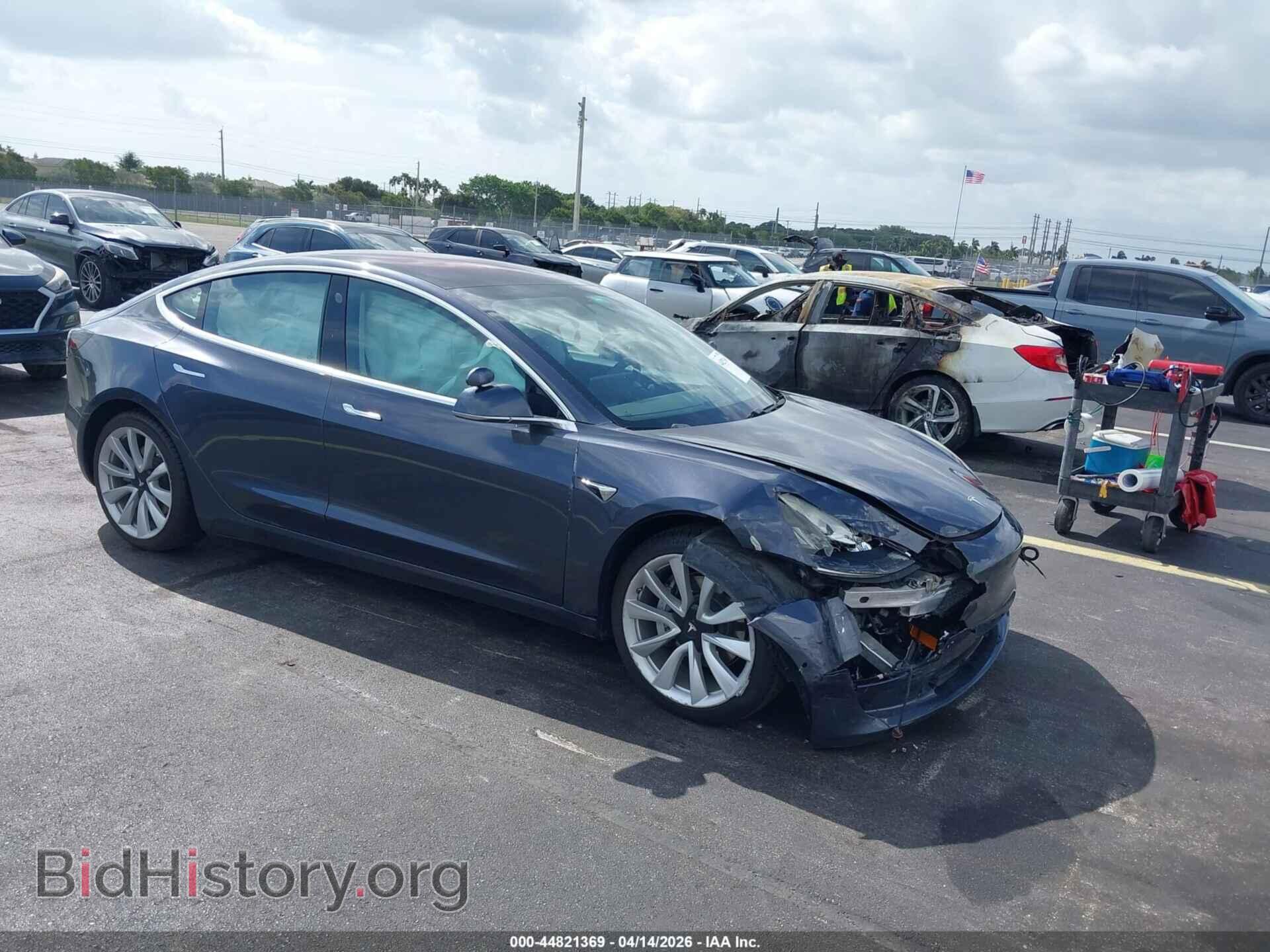 Photo 5YJ3E1EA9JF009501 - TESLA MODEL 3 2018