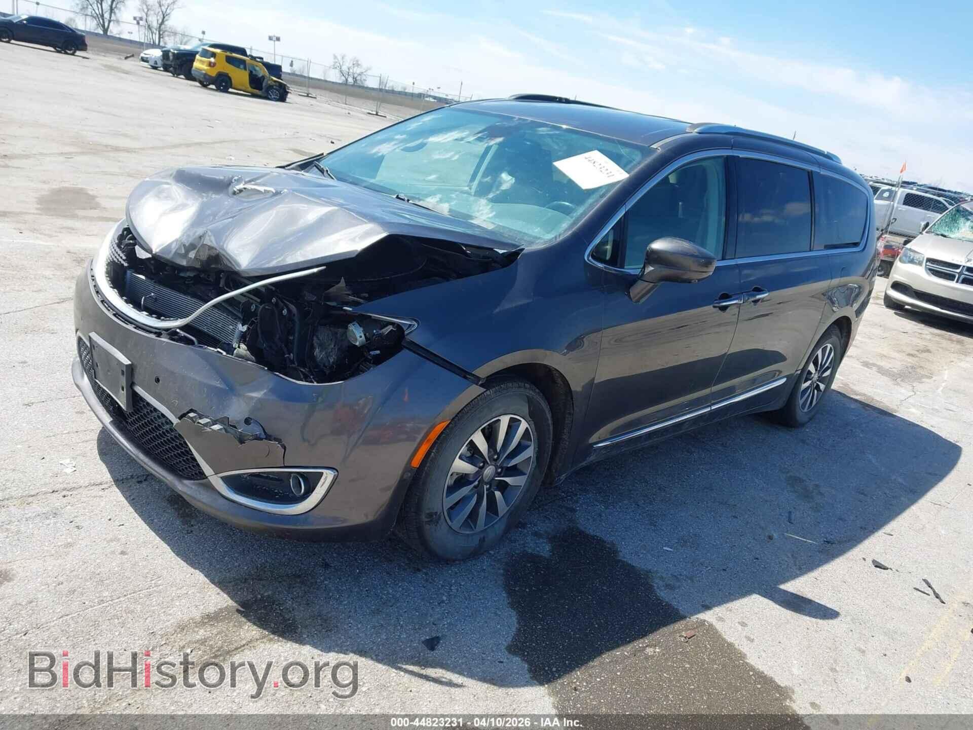 2020 CHRYSLER PACIFICA - VIN: 2C4RC1EG5LR127668 - Photo 2