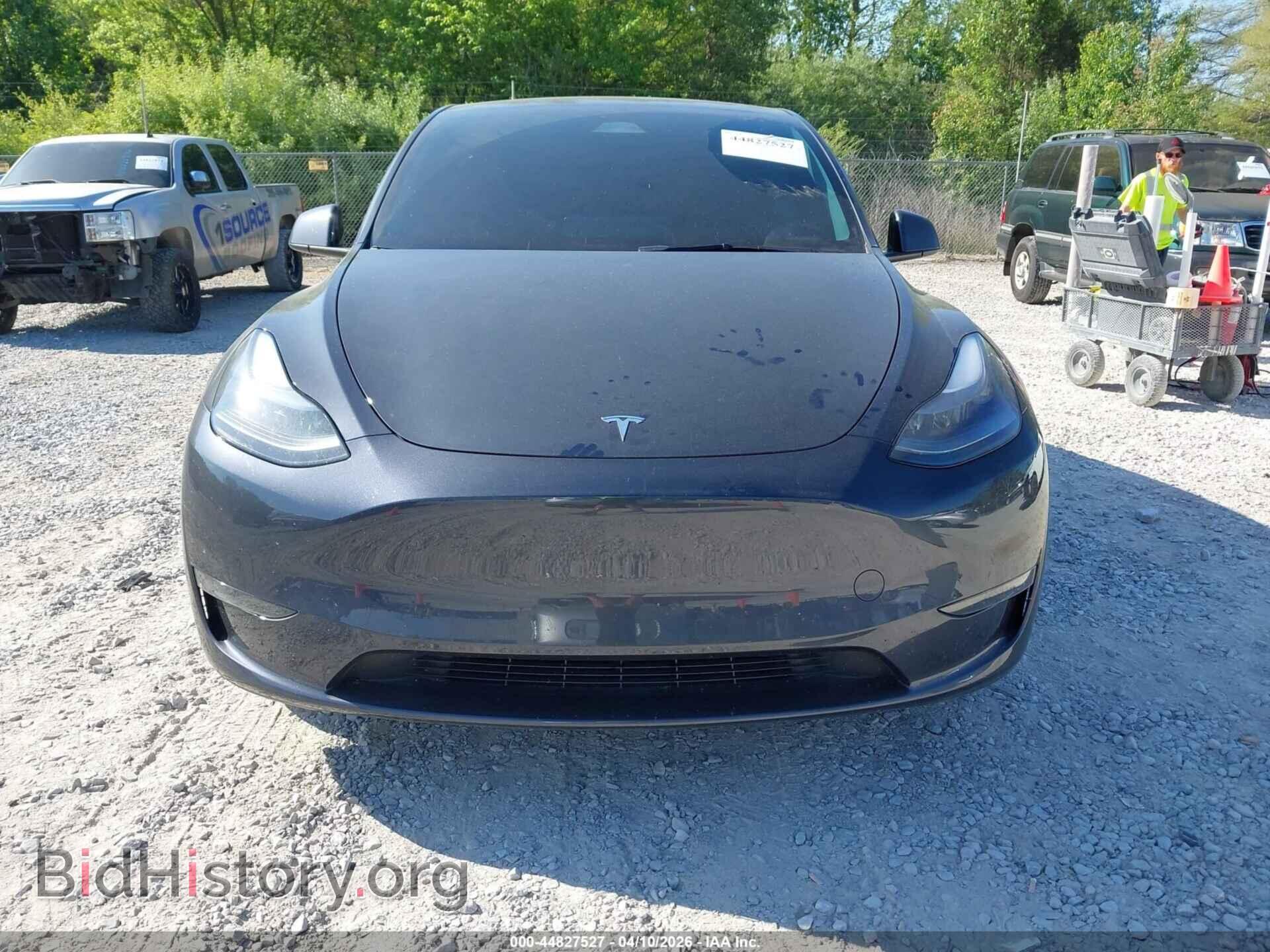 2025 TESLA MODEL Y - VIN: 7SAYGDED5SA343358 - Фото 12
