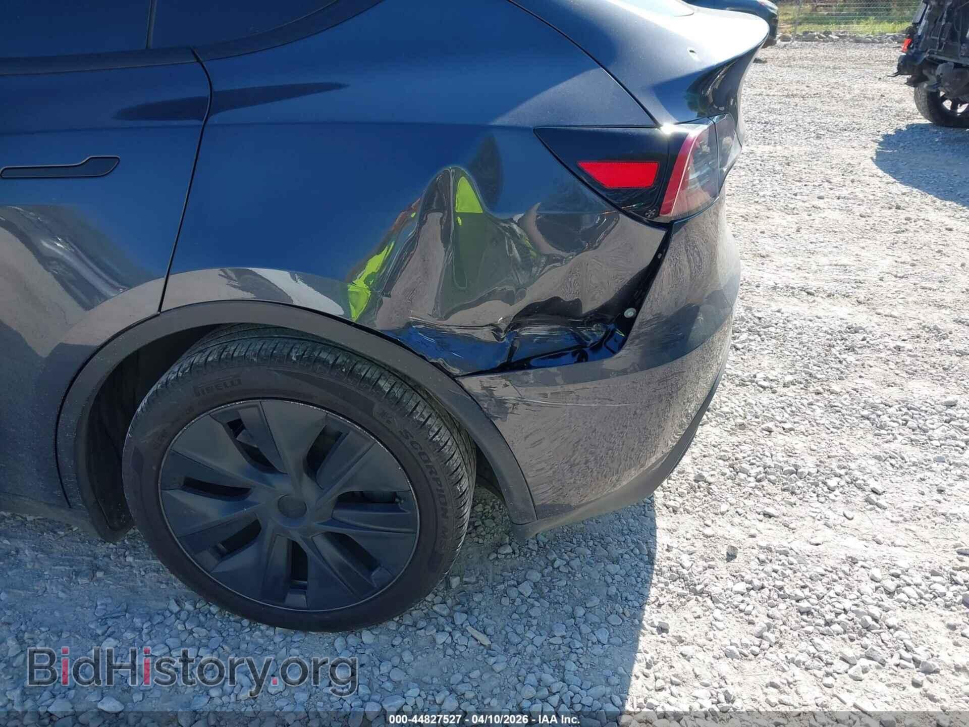 2025 TESLA MODEL Y - VIN: 7SAYGDED5SA343358 - Фото 6
