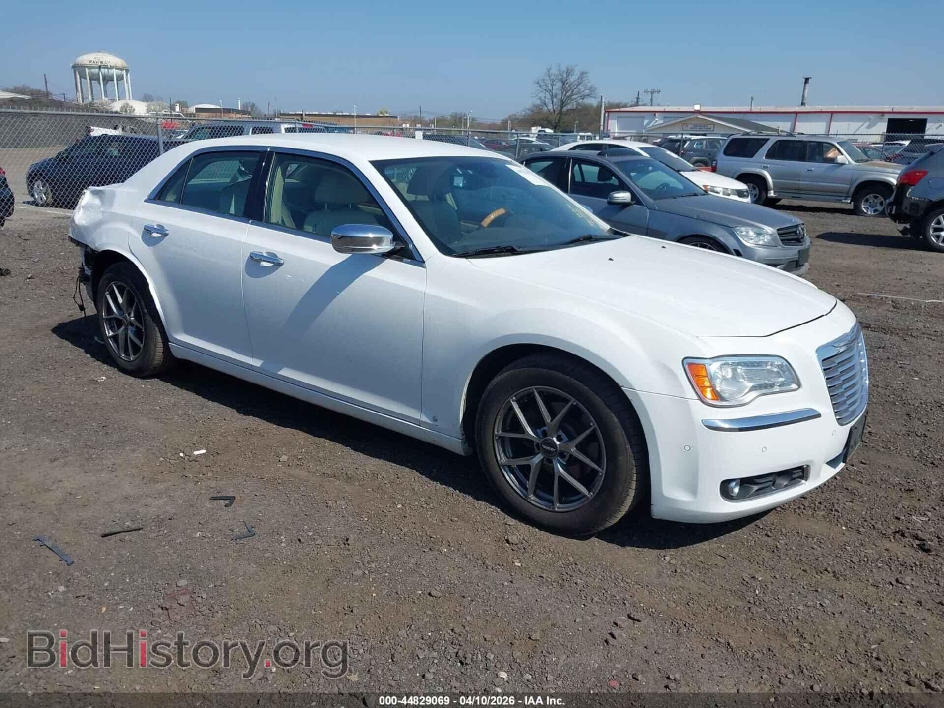 Фотография 2C3CCAEG1DH565878 - CHRYSLER 300C 2013